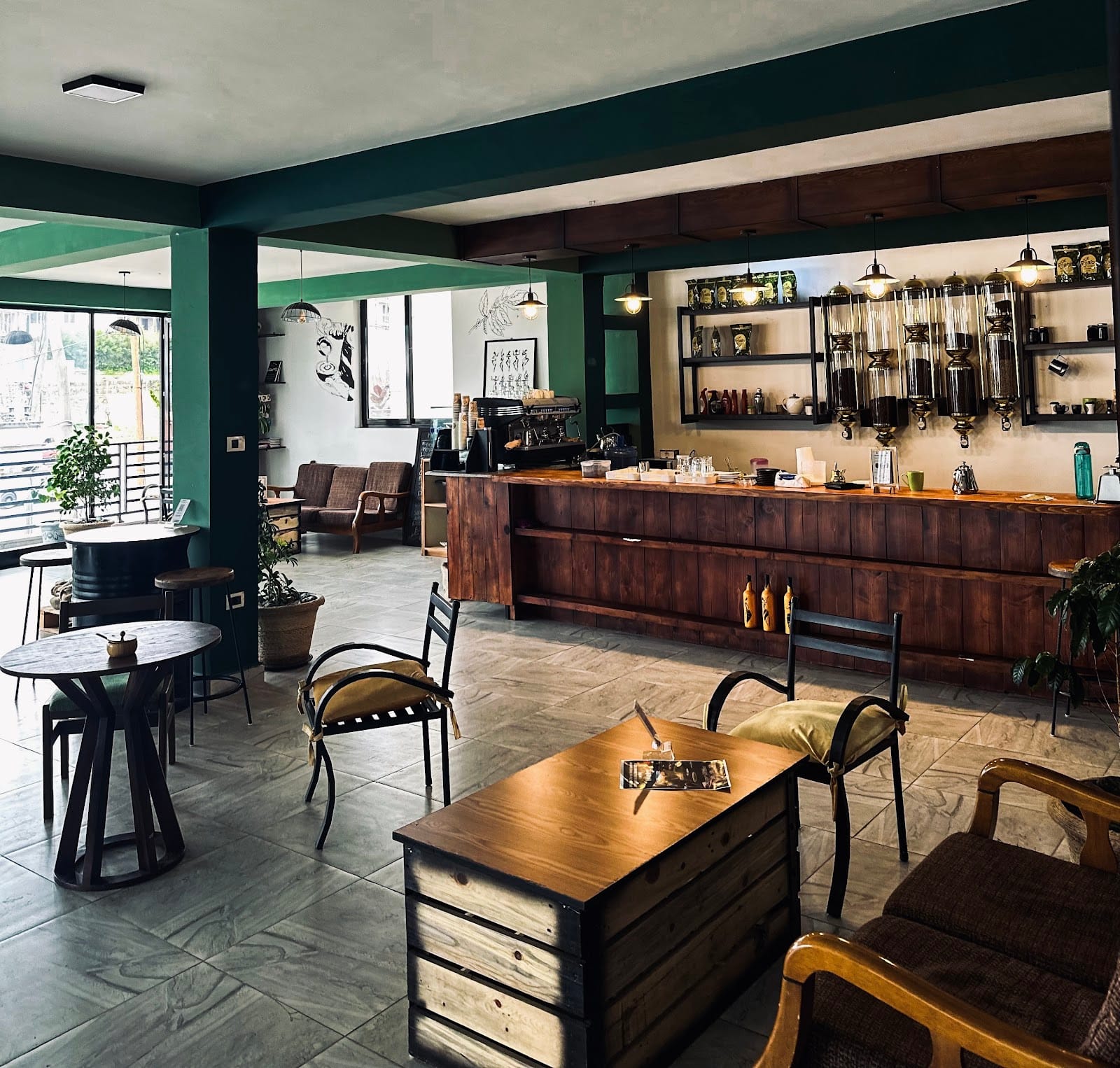 Tinjaro coffee roaster