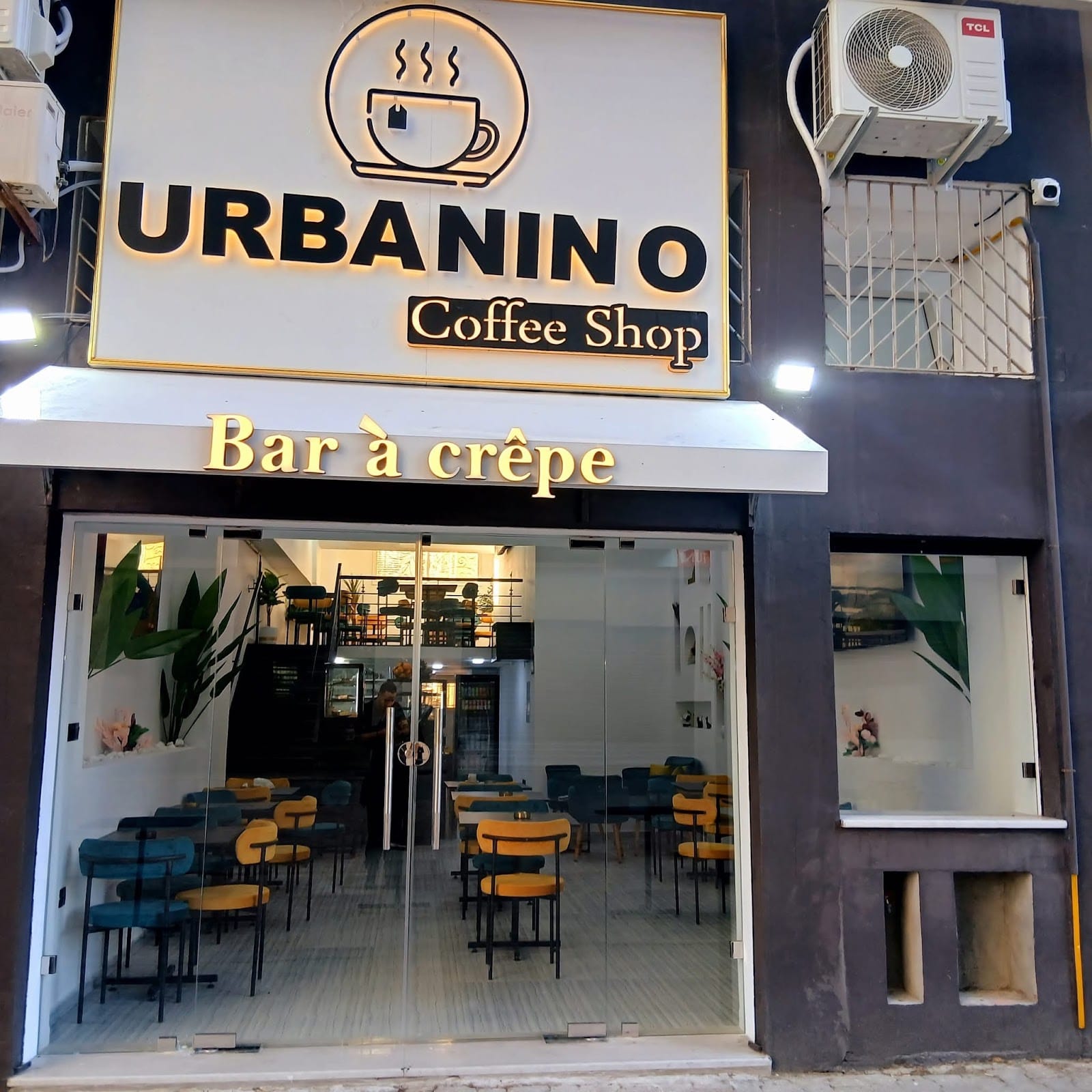 Urbanino coffee shop Bar à crêpes
