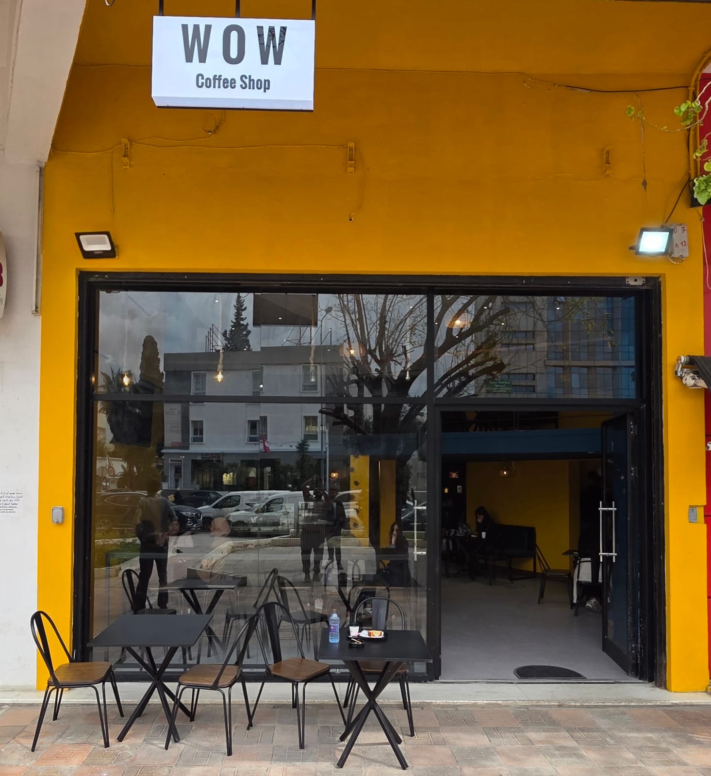 WOW COFFEE SHOP