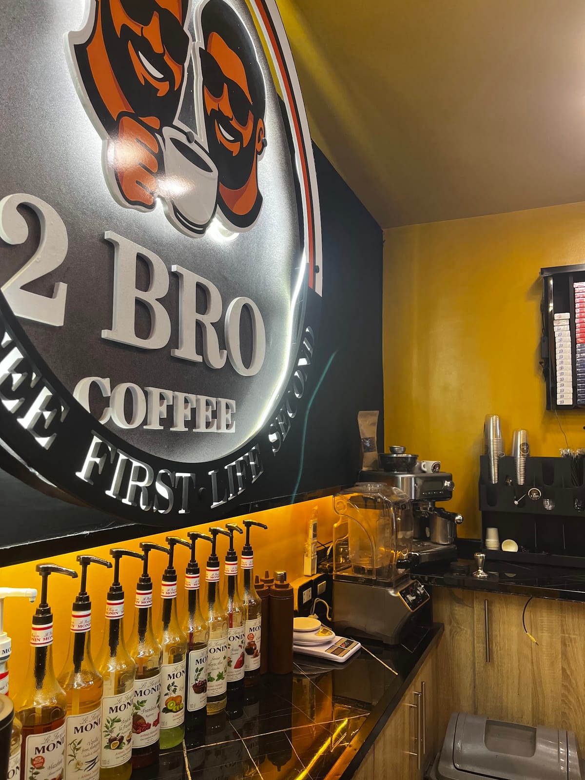 2BRO COFFEE