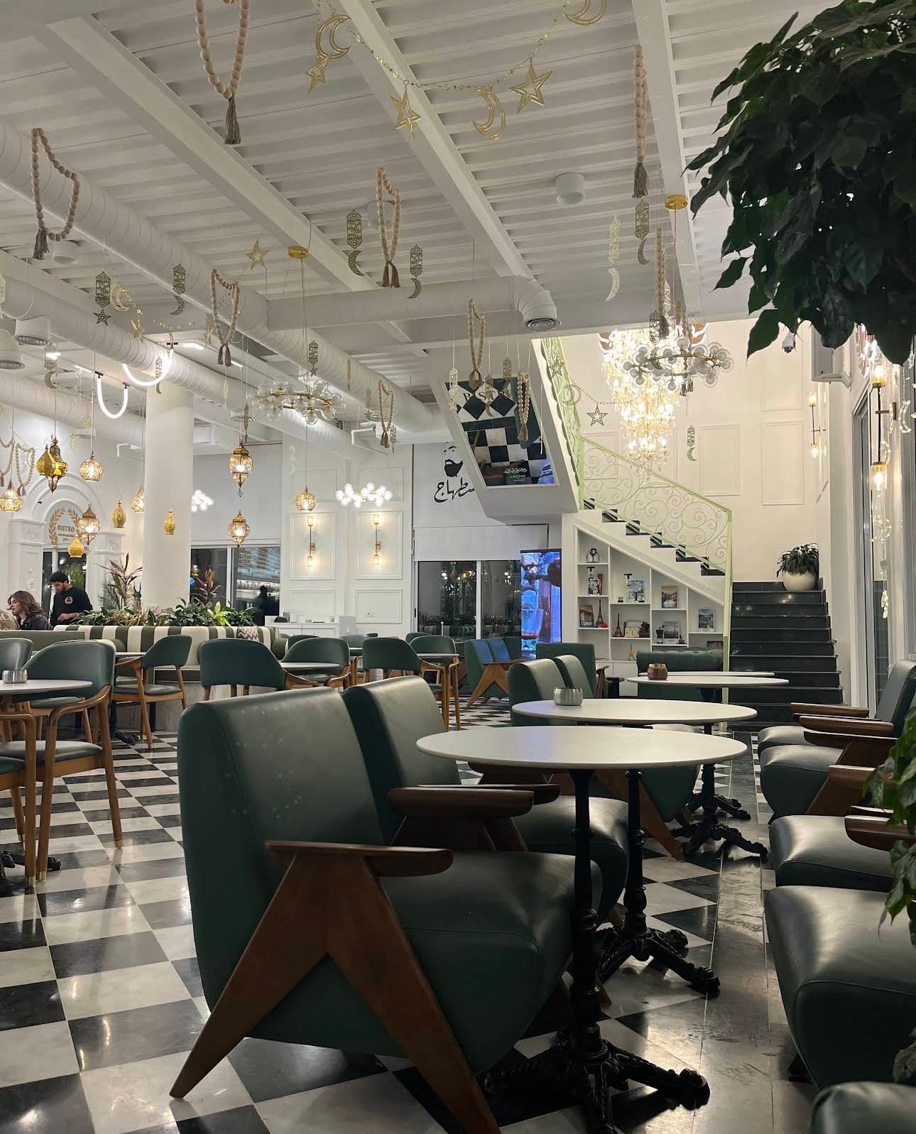 maryamzi cafe