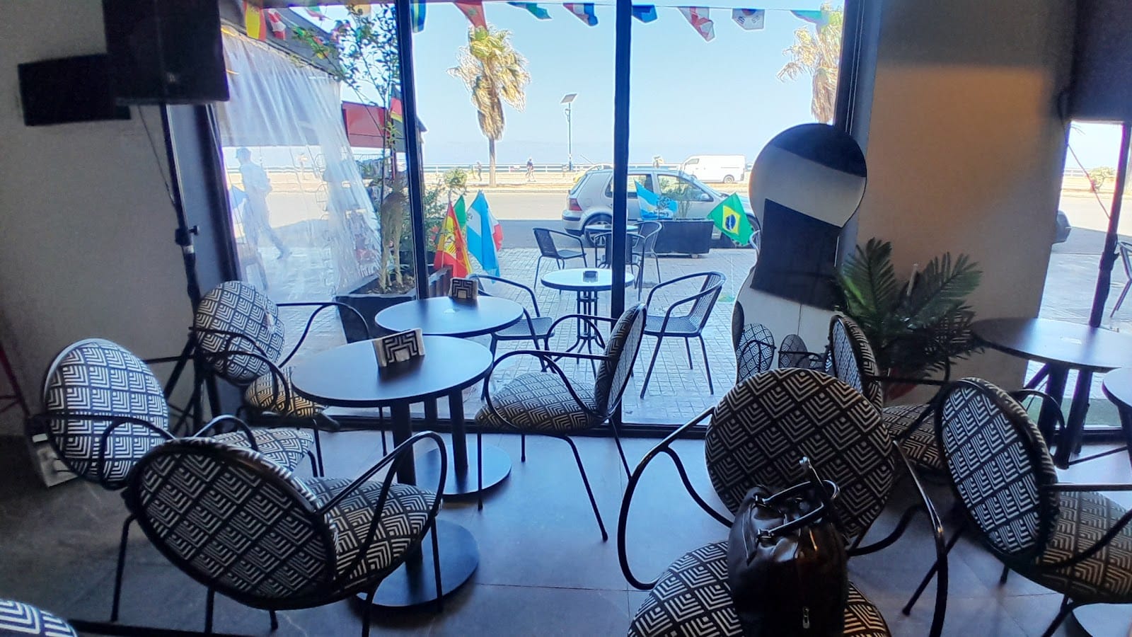XO Coffee Shop
