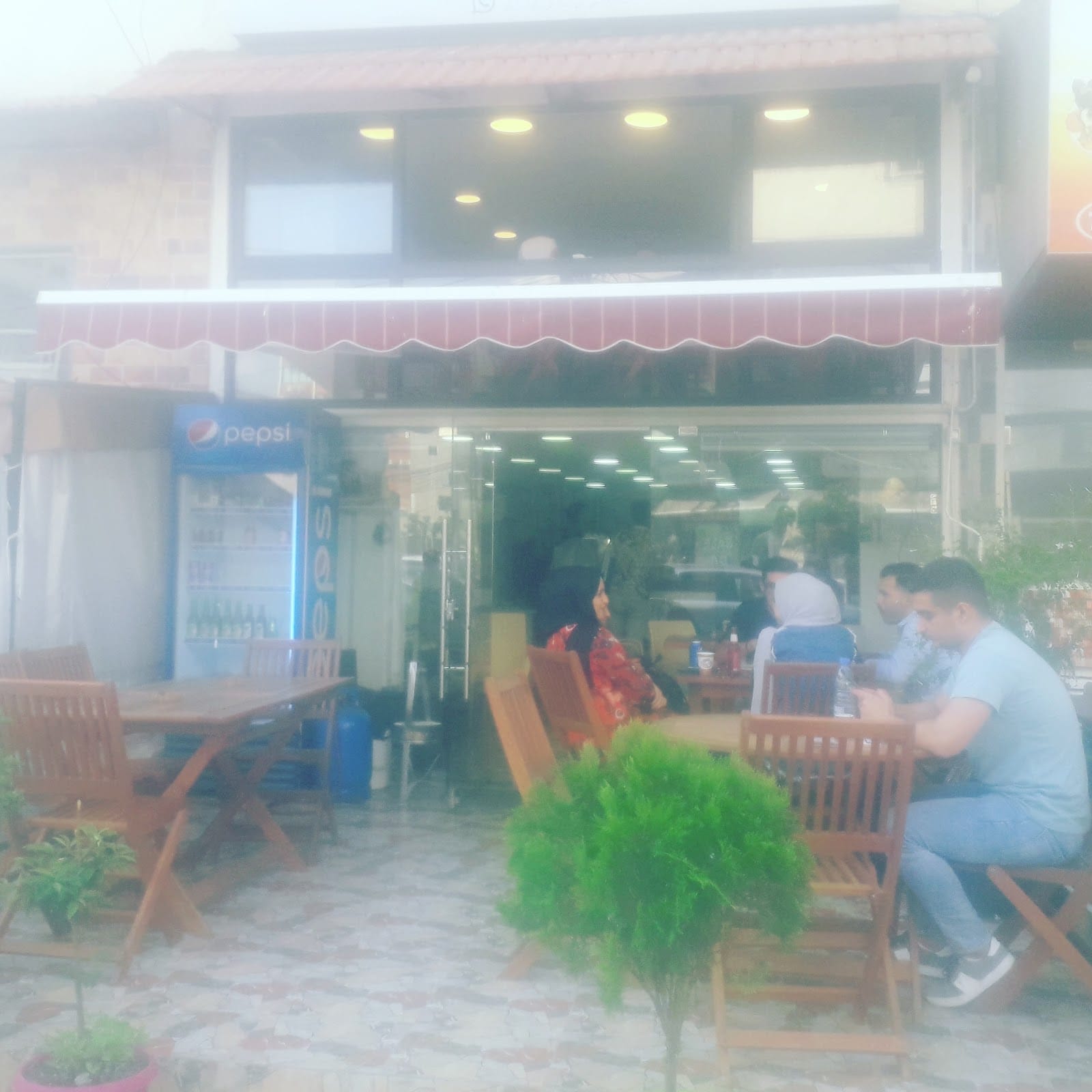 Daniel coffee shop