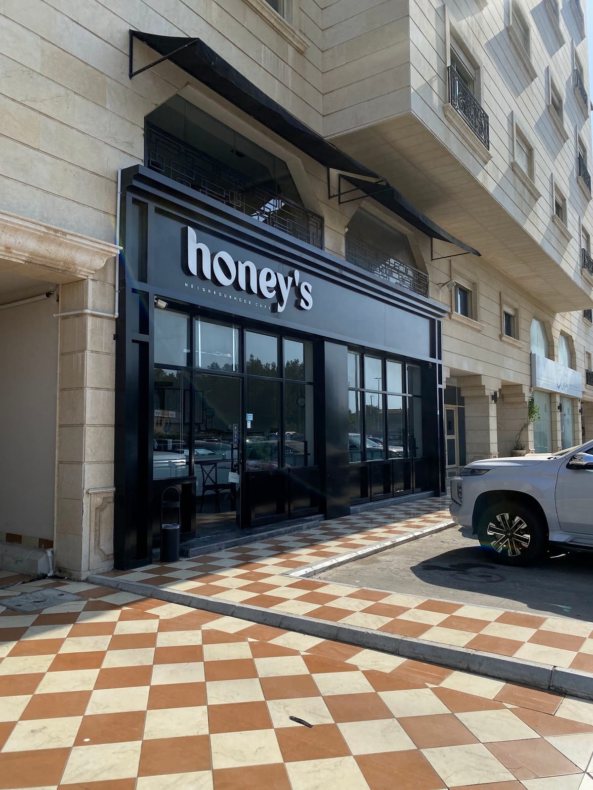 Honey’s Cafe