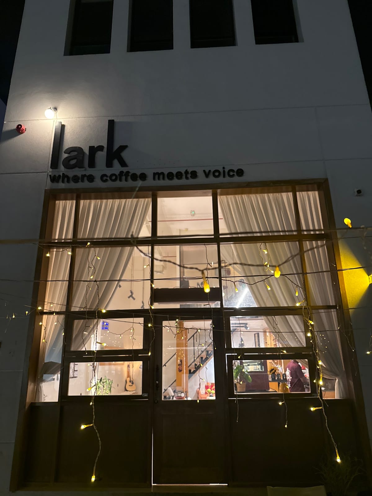 قهوة لارك - lark