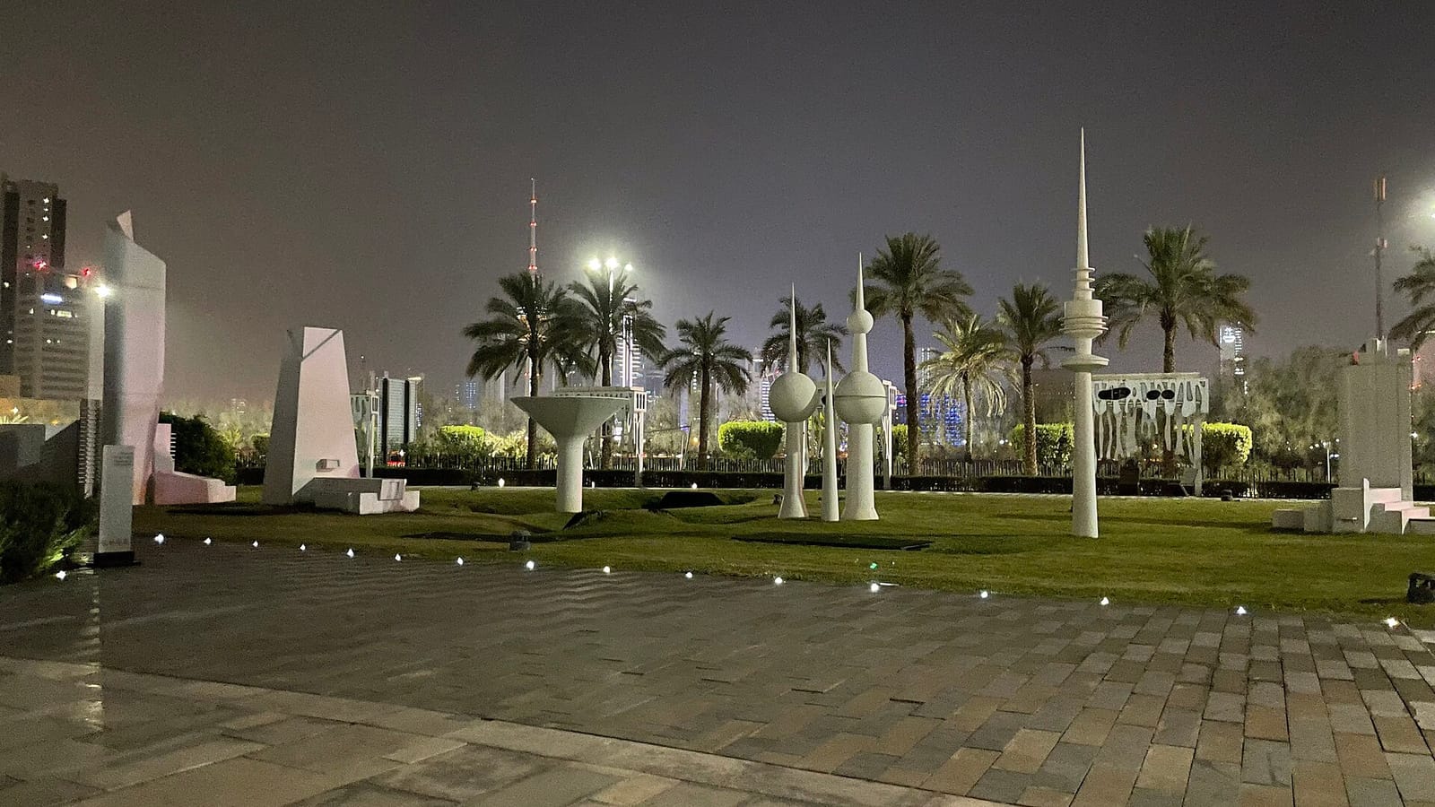 % Arabica Kuwait Al-Shaheed Roastery photo 2