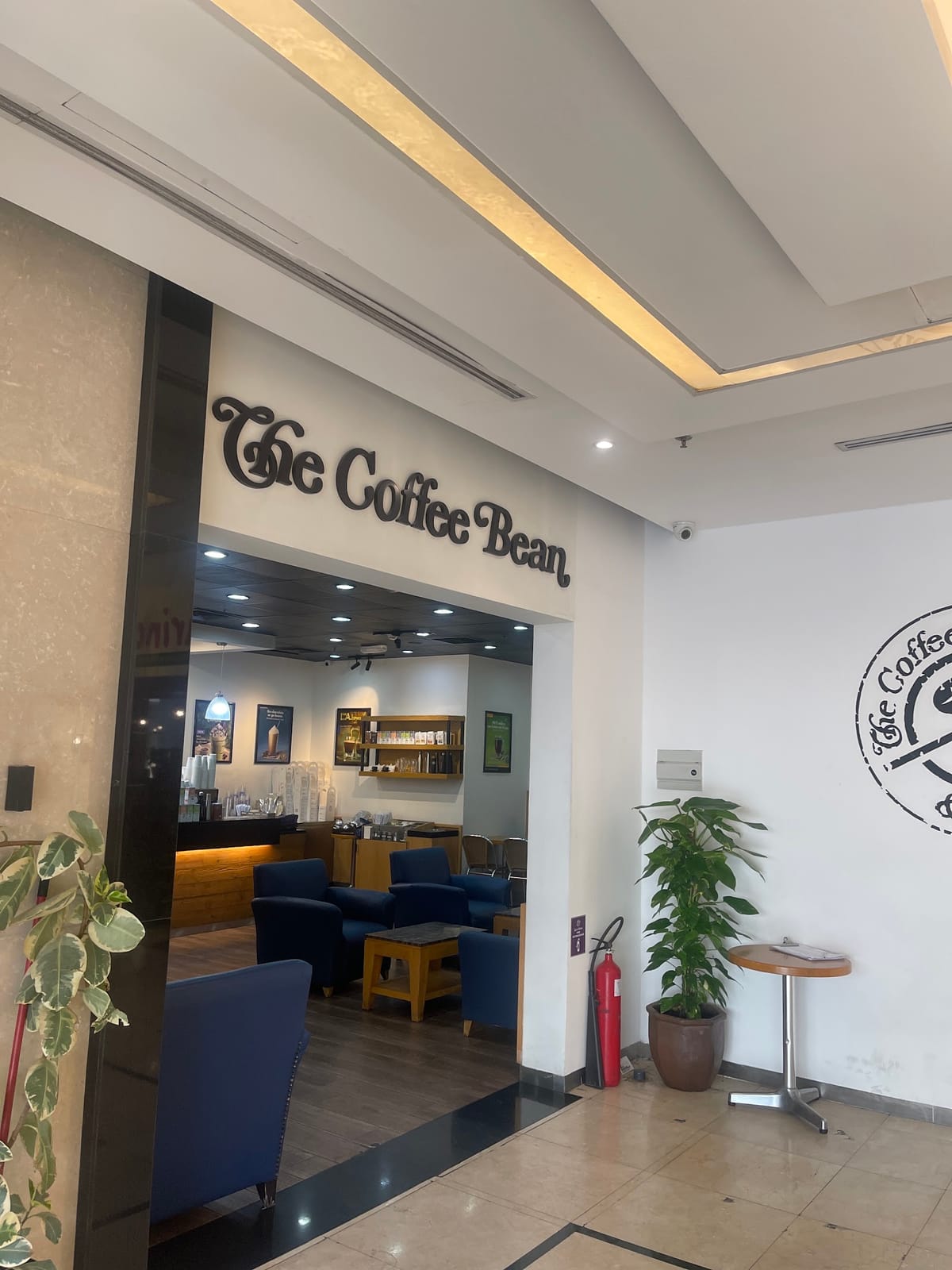The Coffee Bean & Tea Leaf
