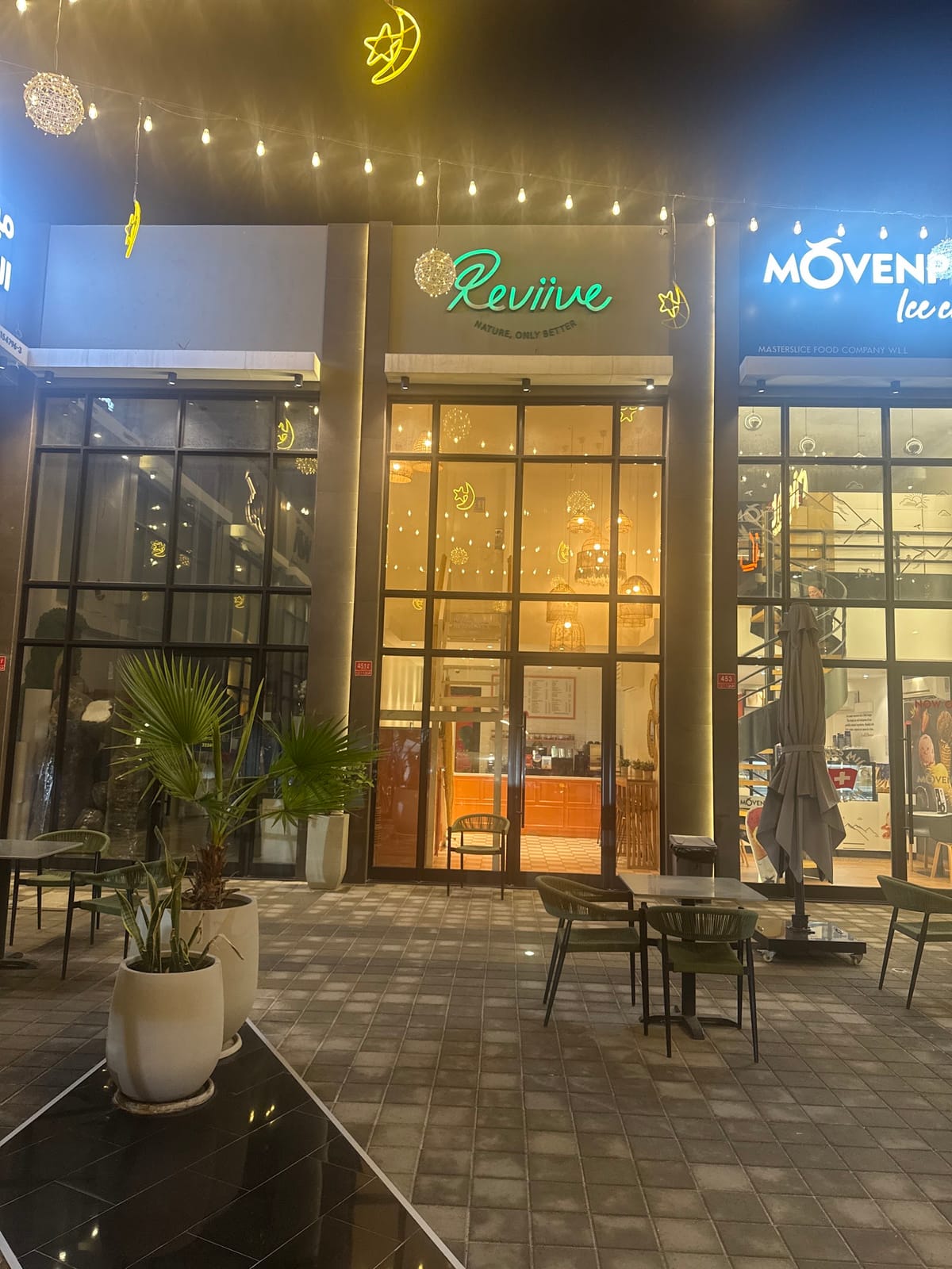 Reviive Cafe