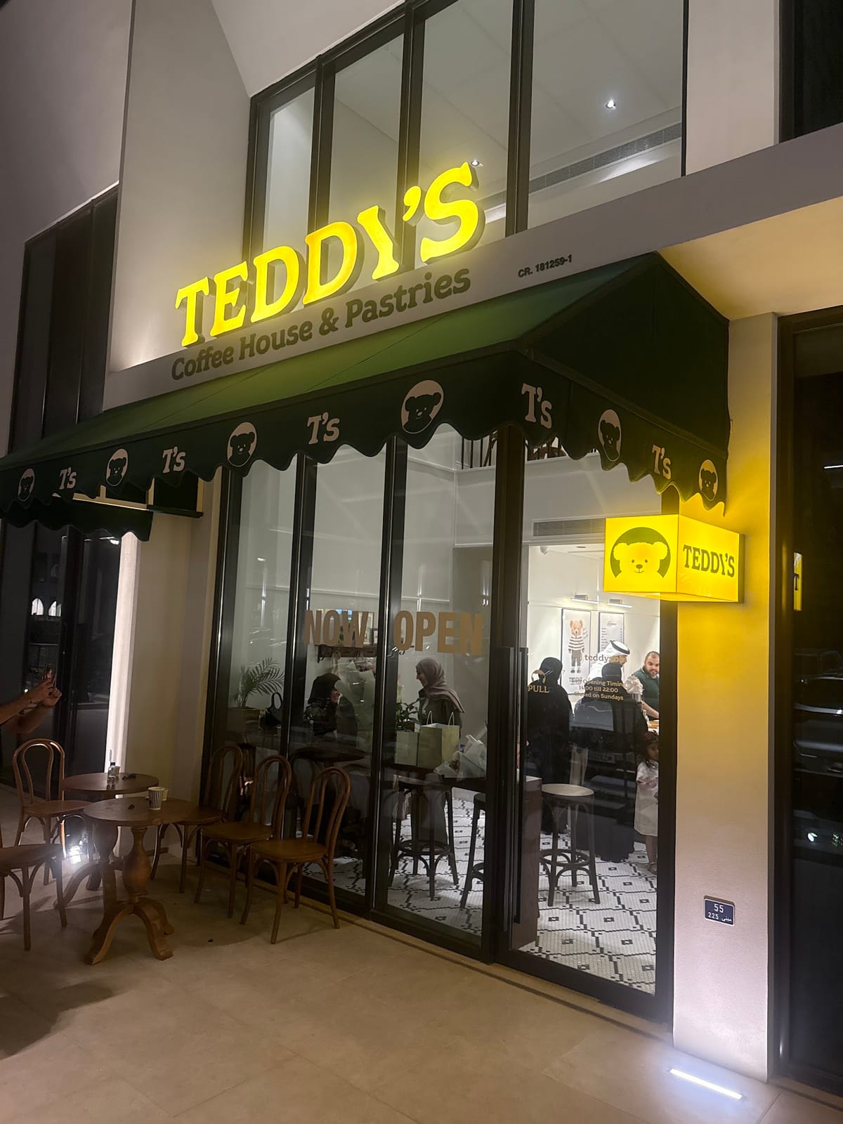 Teddy’s Coffee House & Pastries