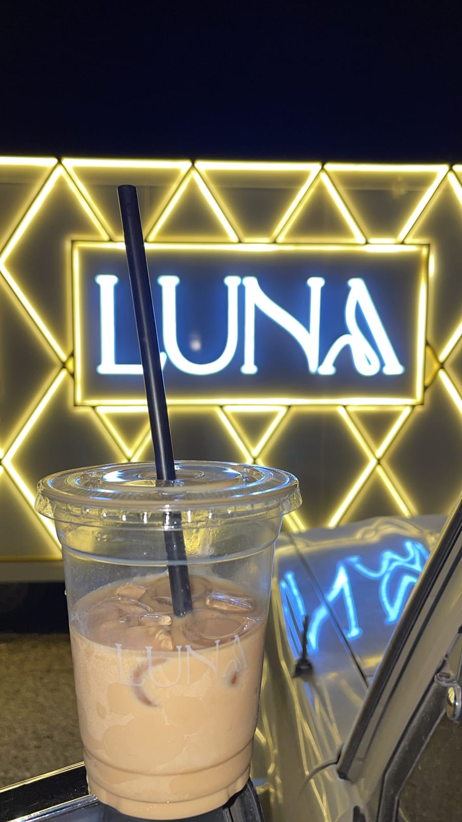 LUNA Cafe