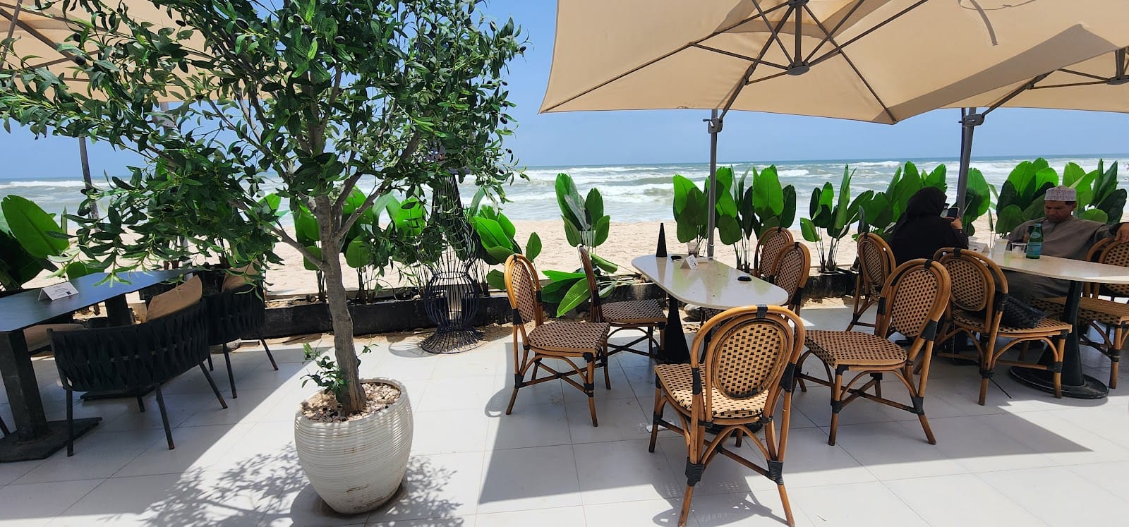 The Crepe Cafe - Oasis by the Sea