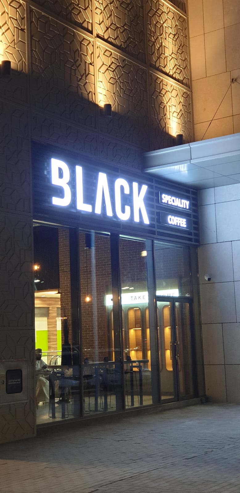 BLACK CROWN Speciality Coffee And Roastery