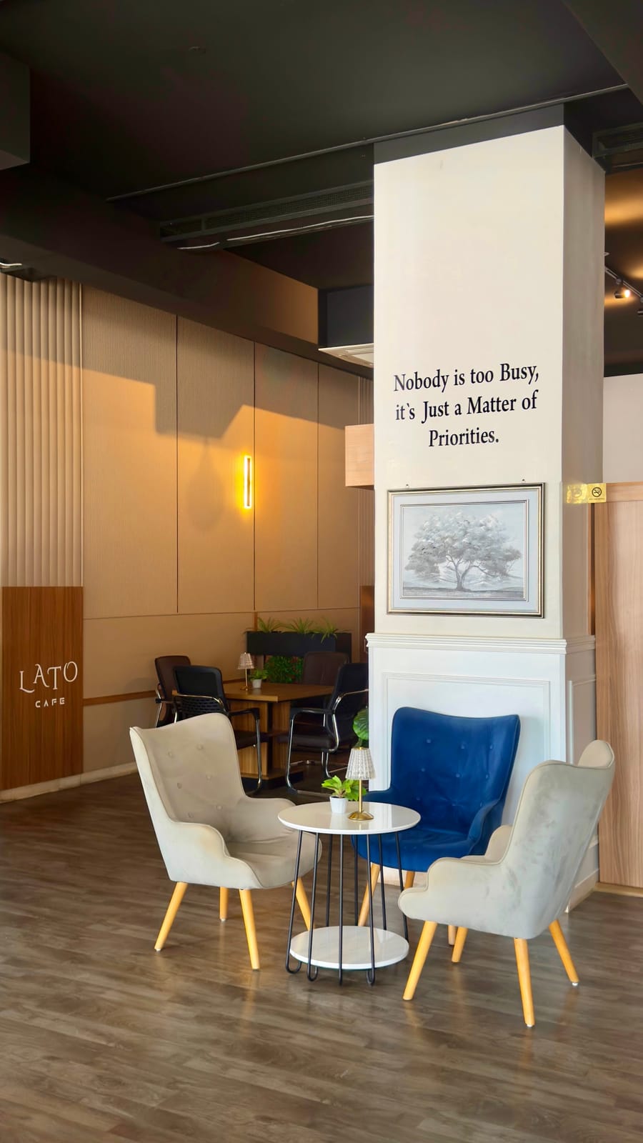 LATO CAFE