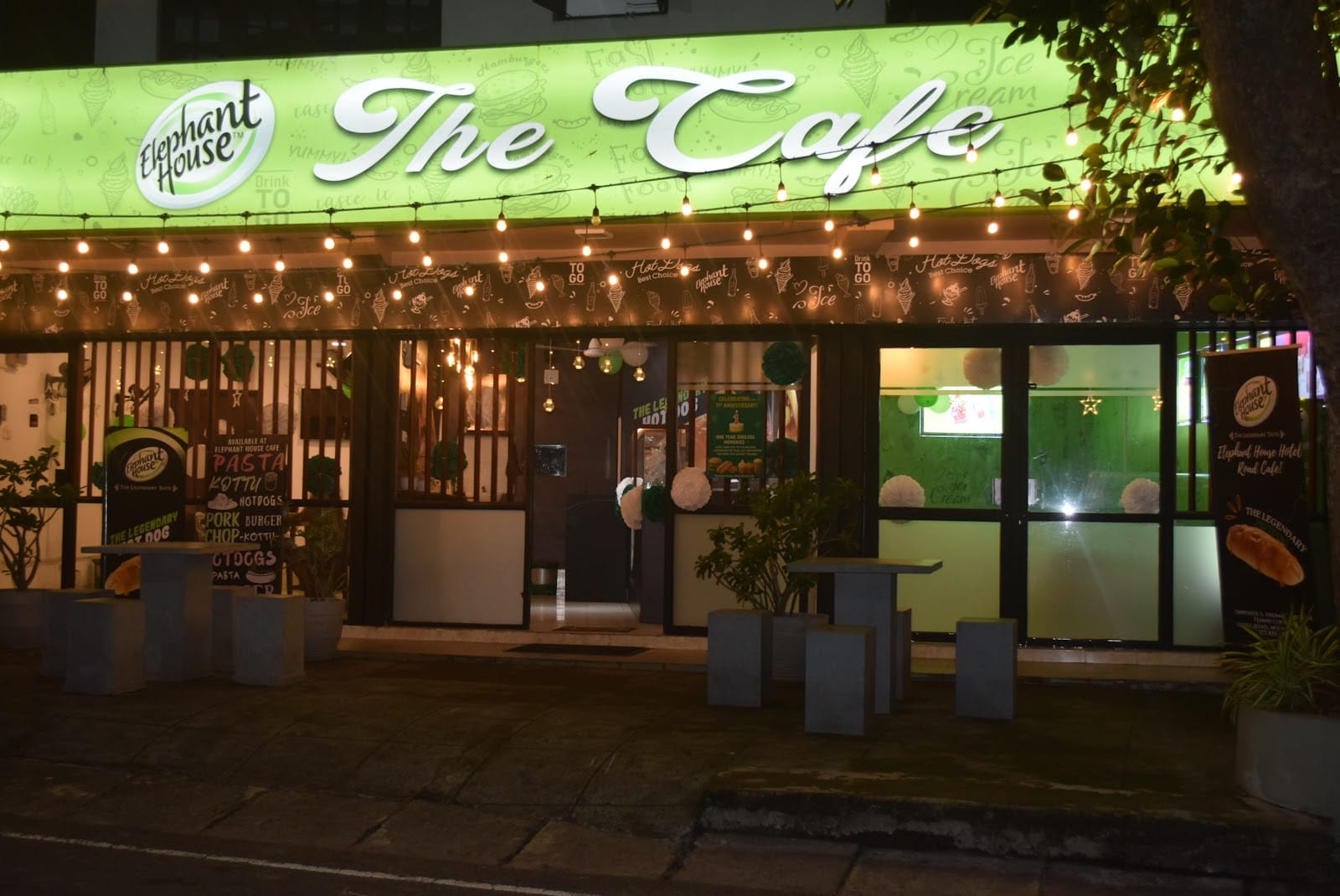 Elephant House Hotel Road Cafe