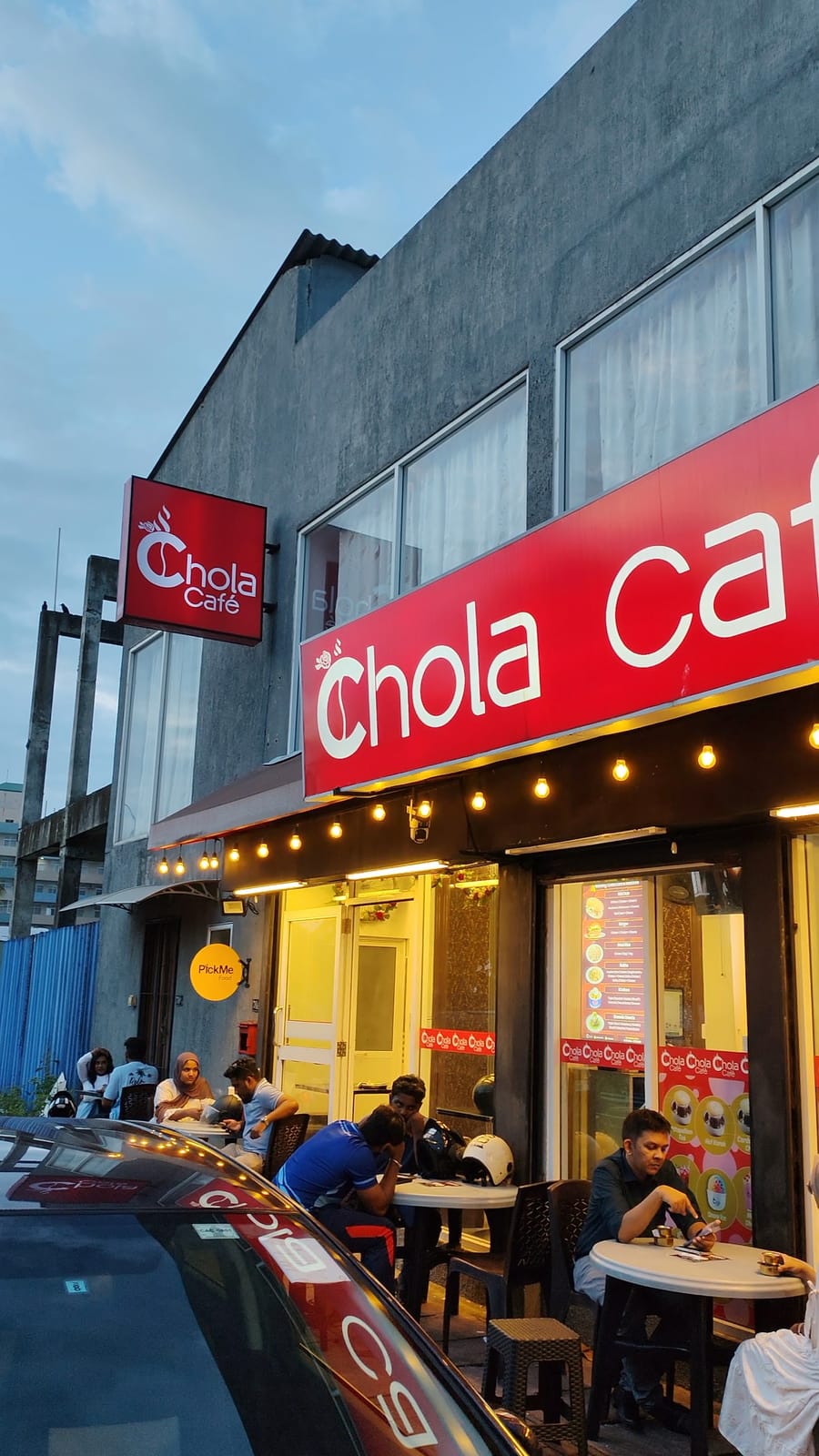 Chola Cafe