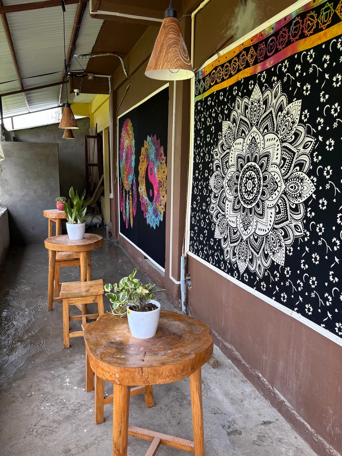 Konmay Cafe