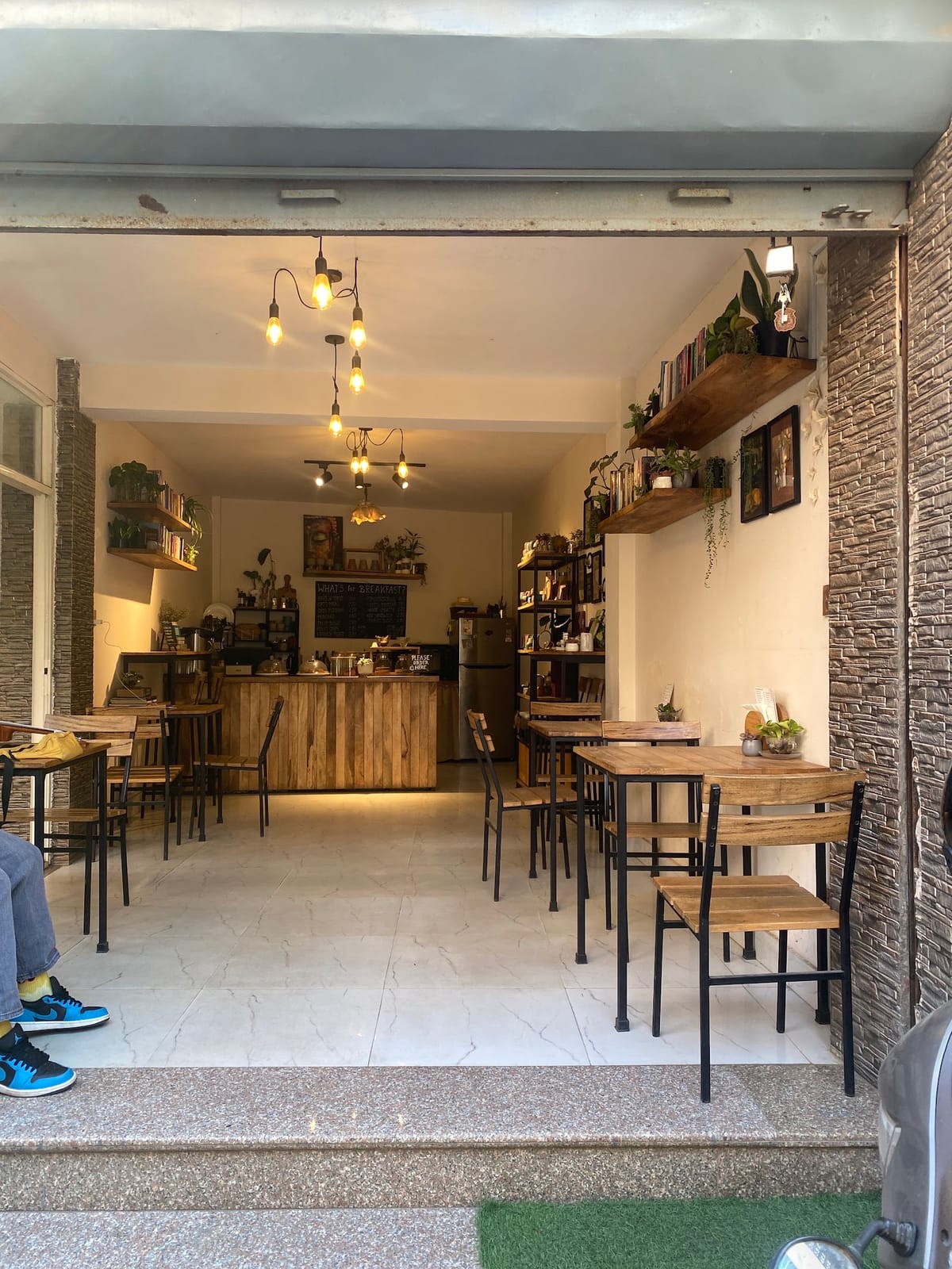 Cafe Kefi
