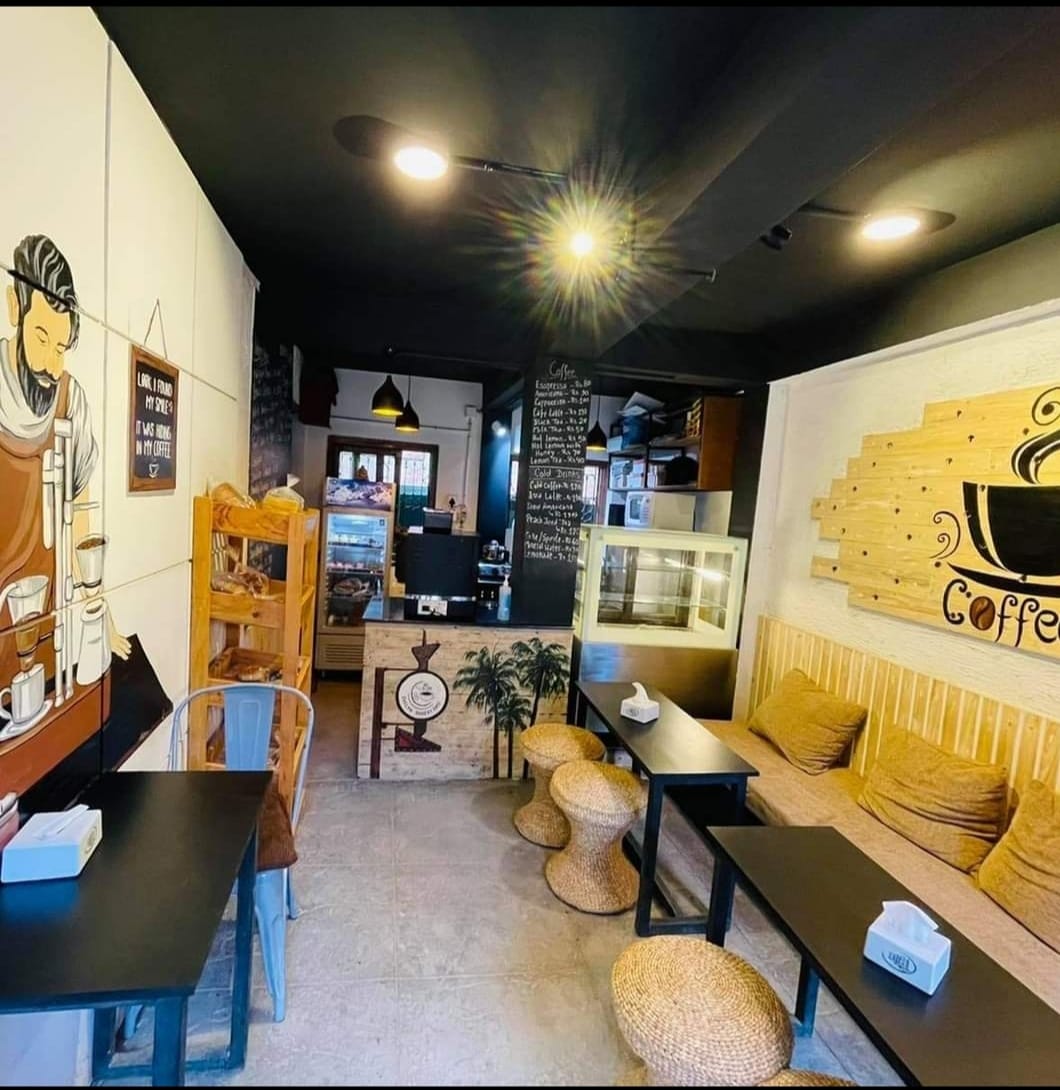 Evelyn Bakery Cafe