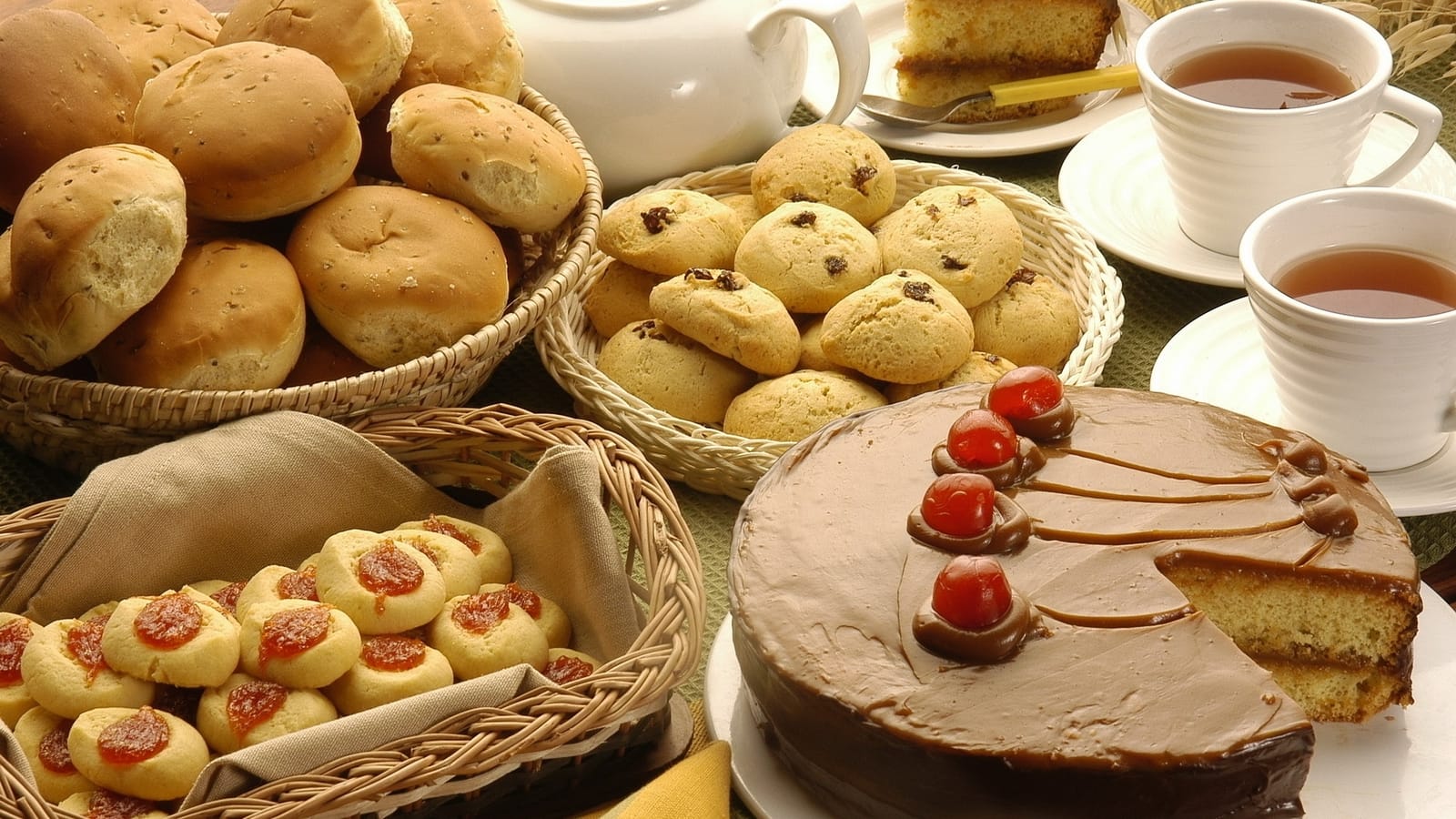 Good Day Bakery and Cafe - Shantipatan, Lakeside, Pokhara, Nepal photo 7