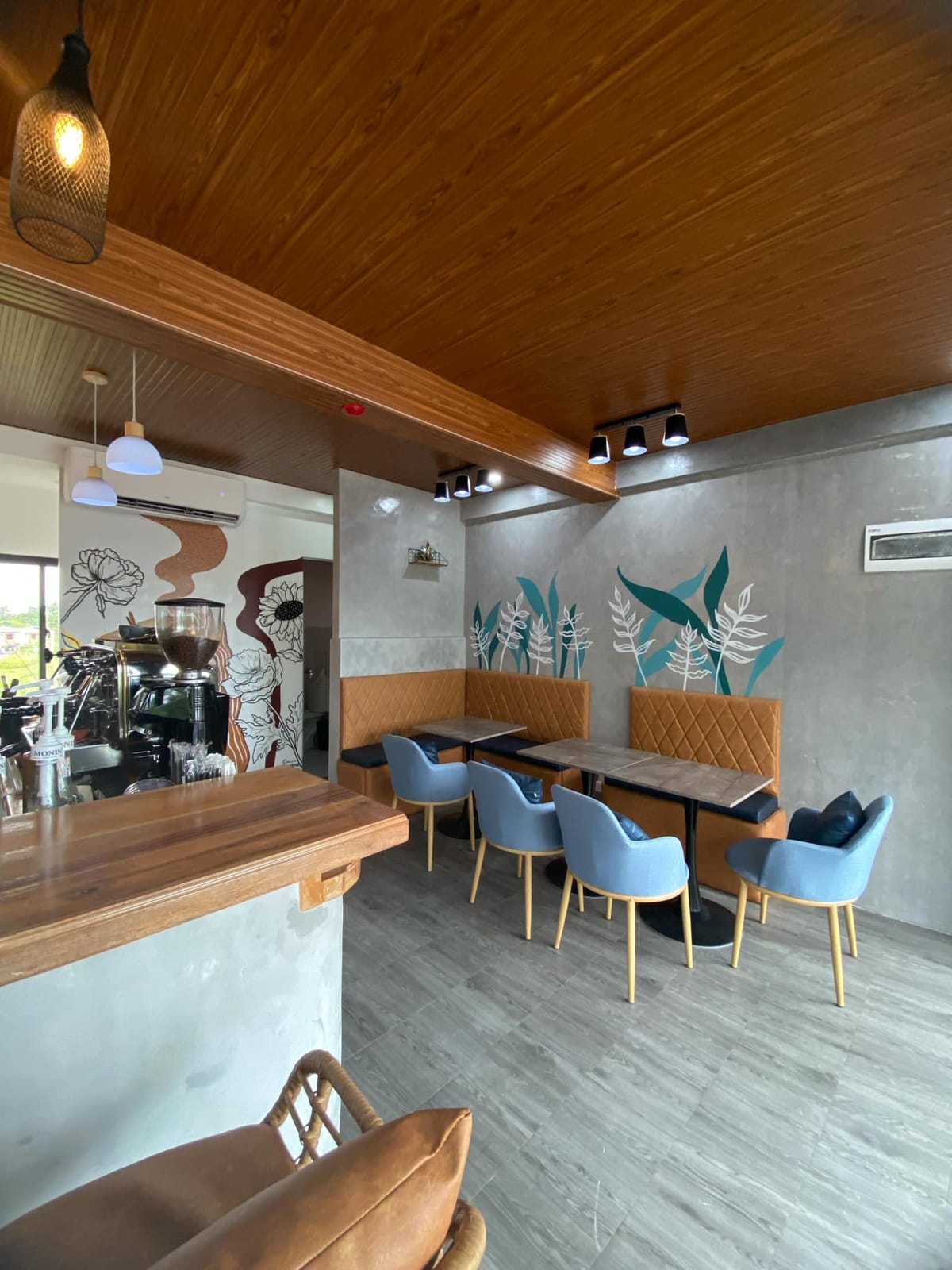 Handcrafted Cafe by Mocha Martin