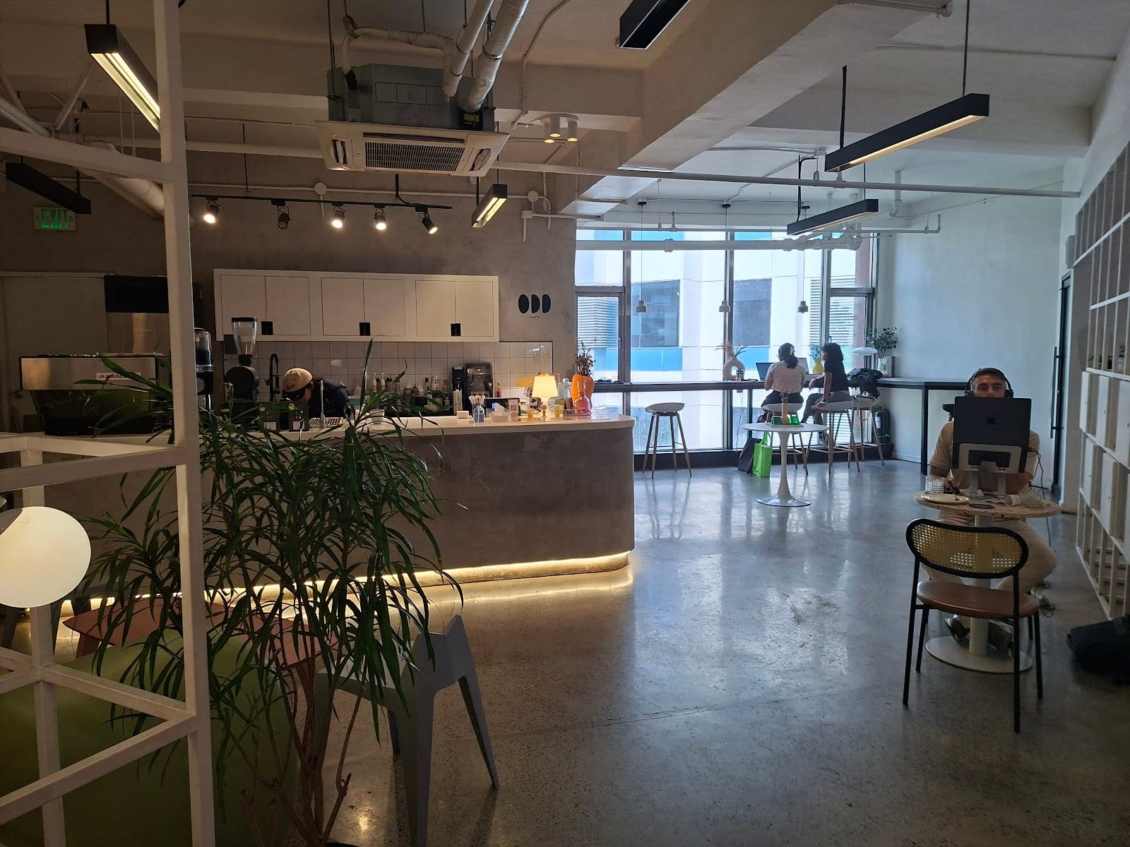 Odd Cafe