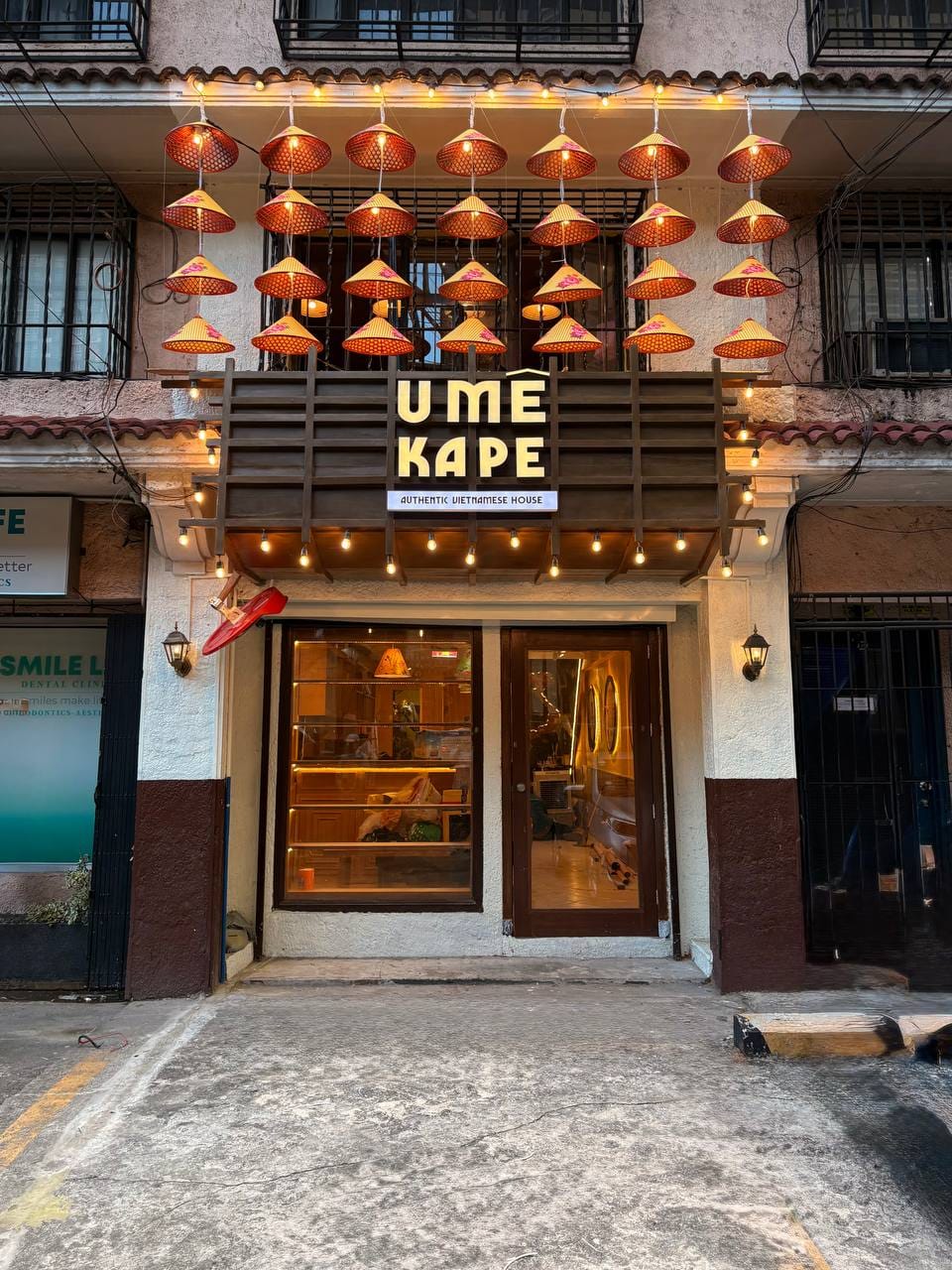 U ME KAPE - TAFT