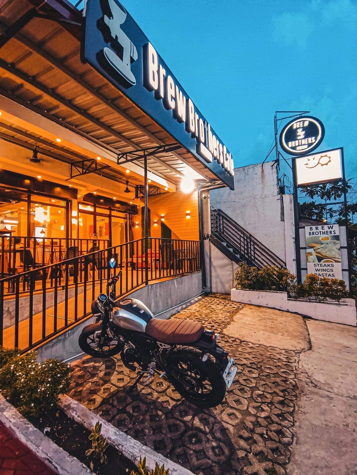 Brew Brothers Cafe