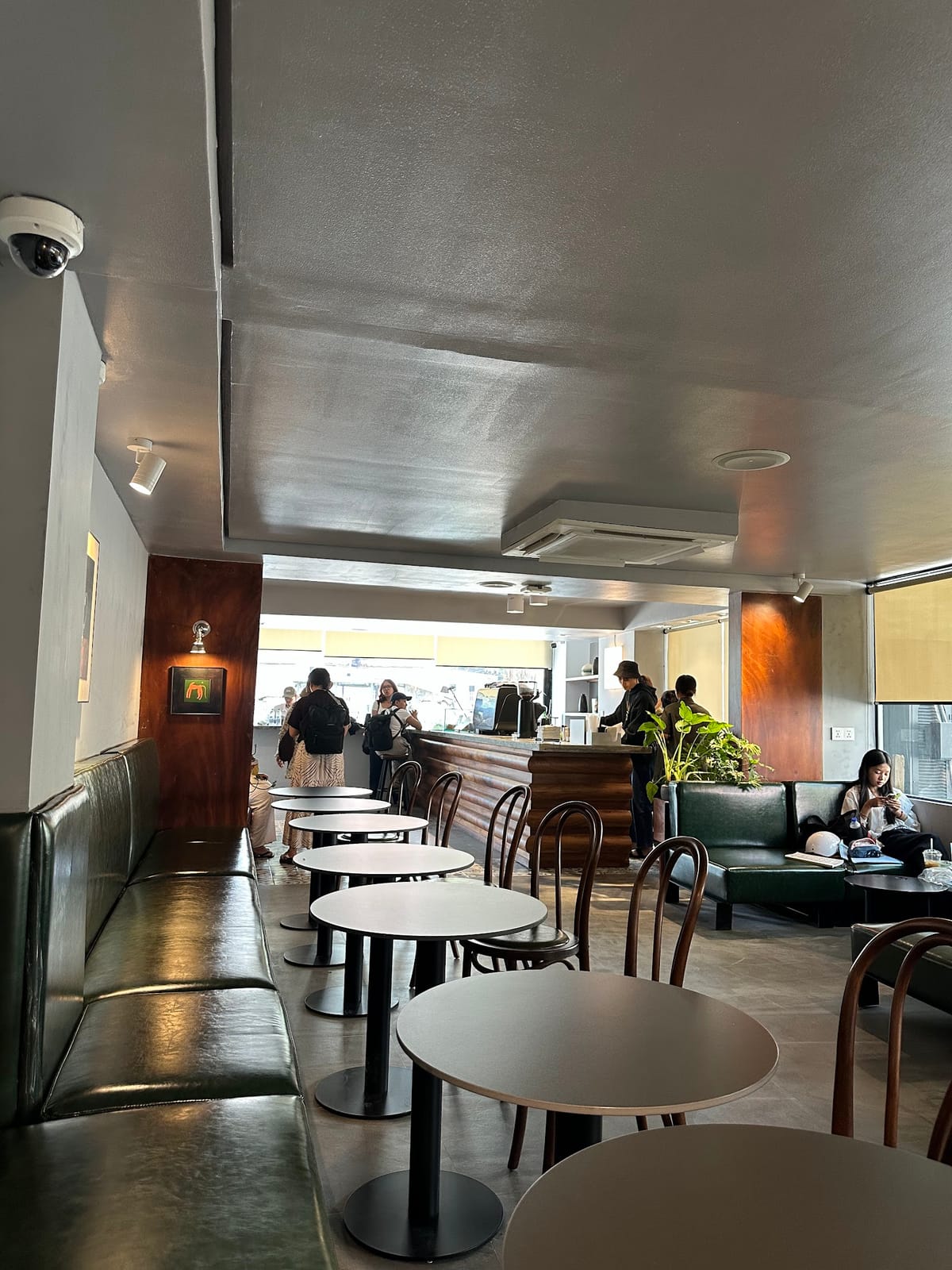 Sur La Route Café