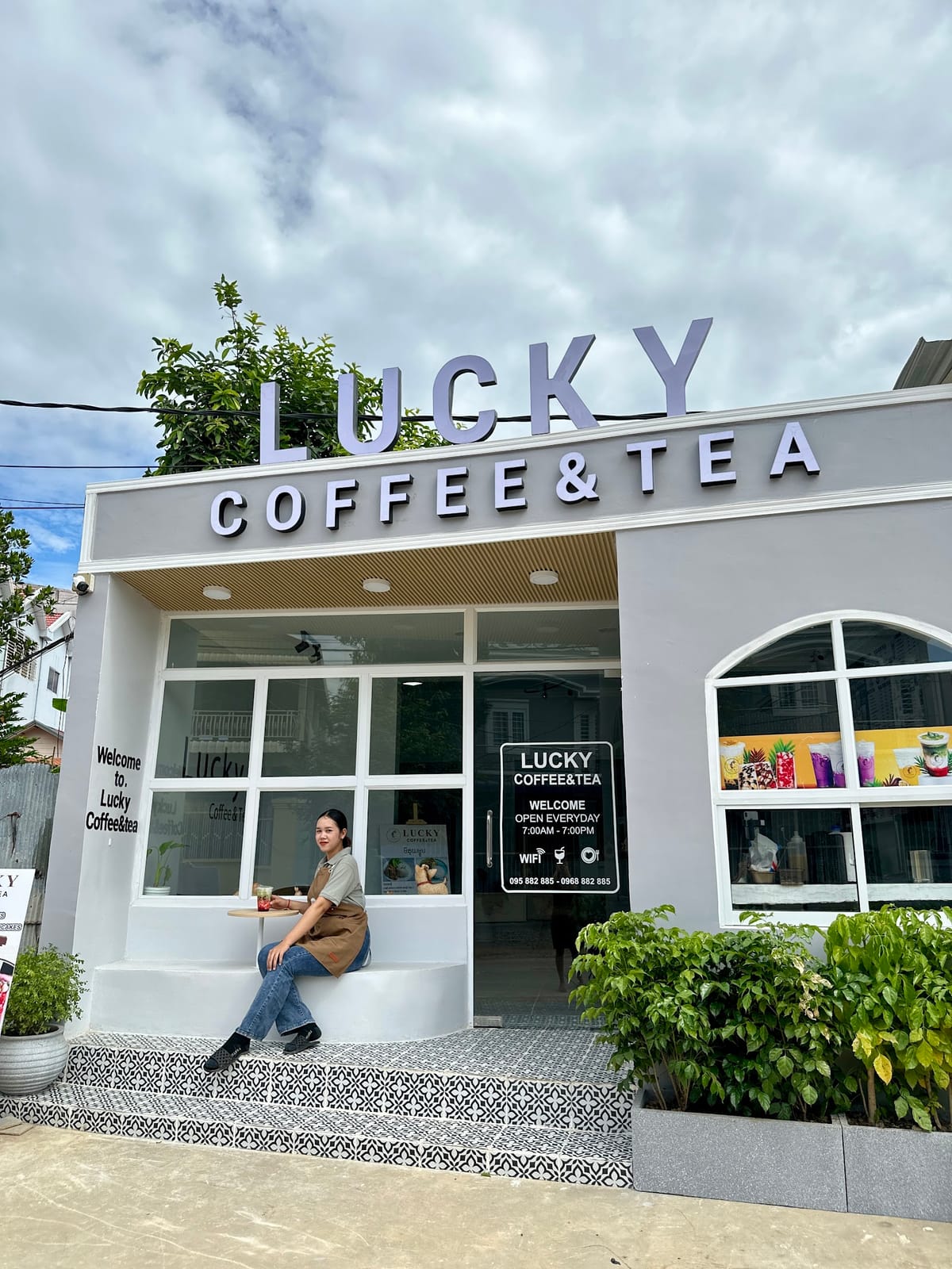 Lucky coffee tea
