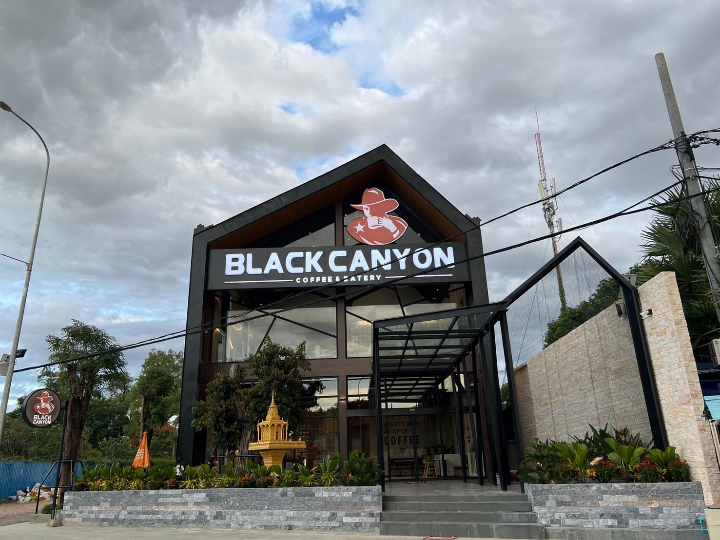 Black Canyon Restaurant