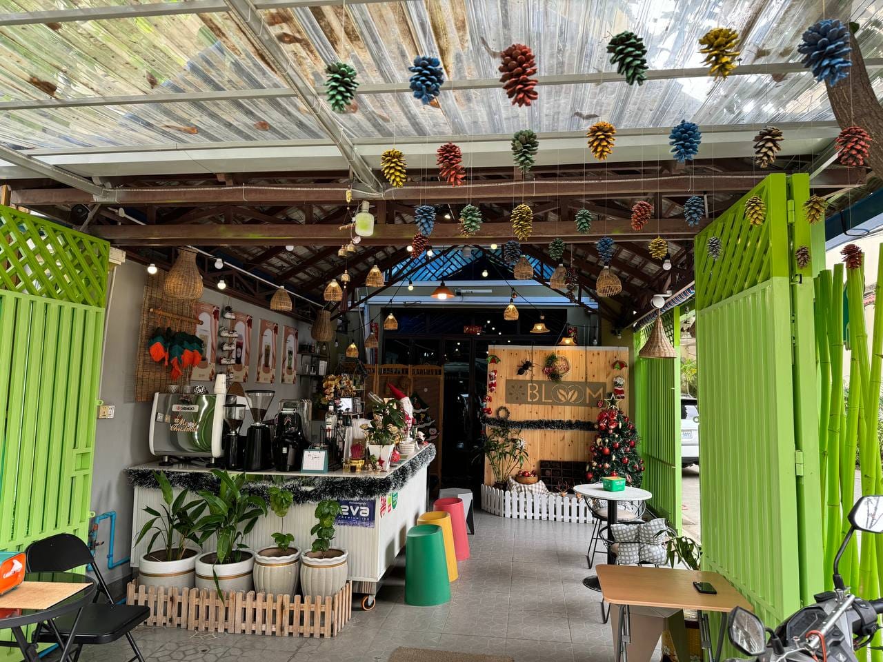 BLOOM COFFEE