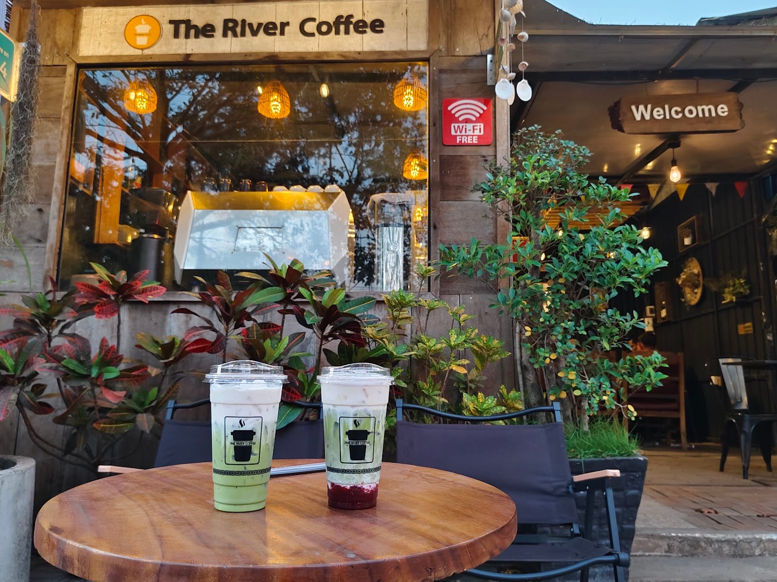 The River Coffee