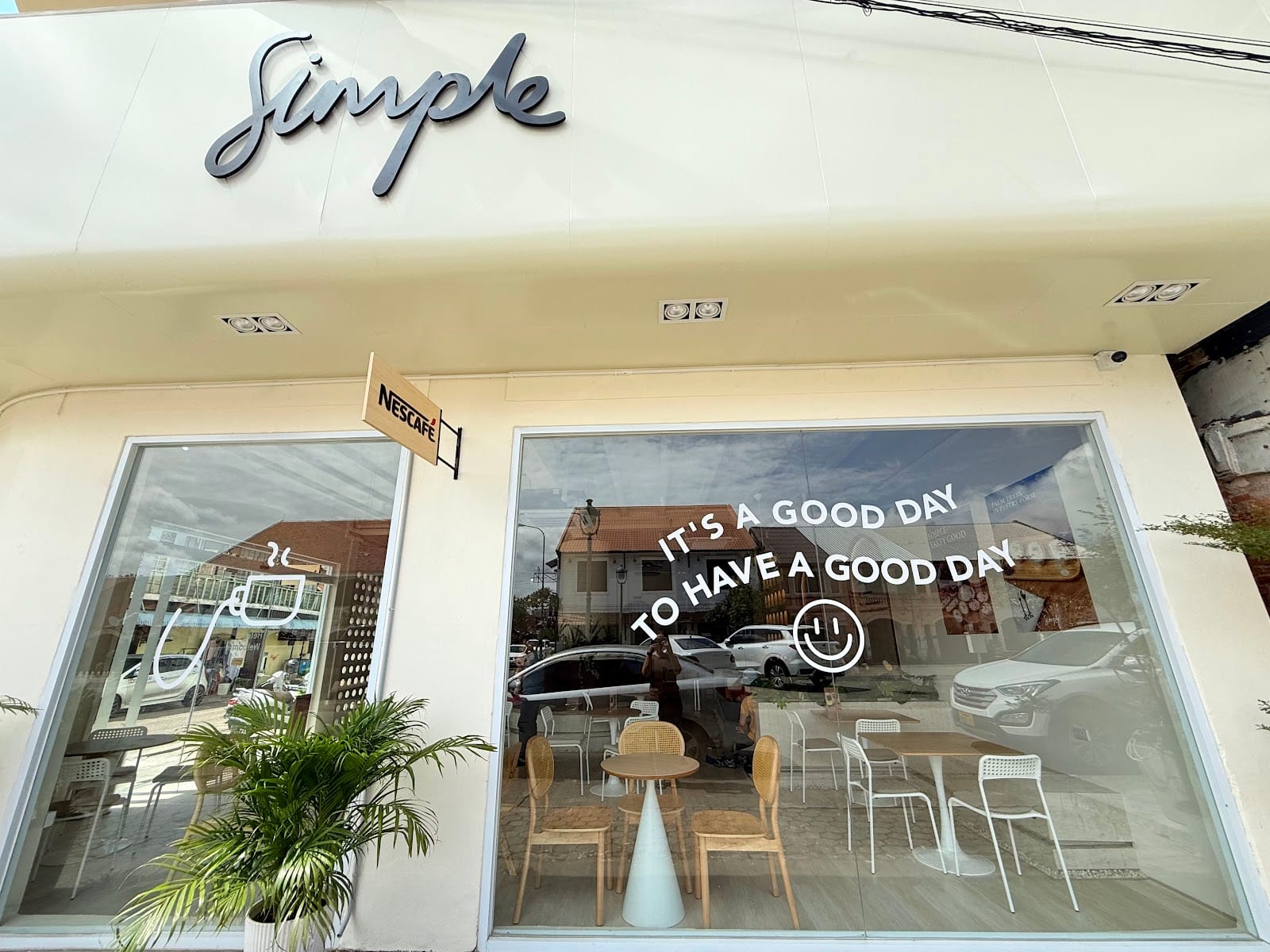 Simple cafe