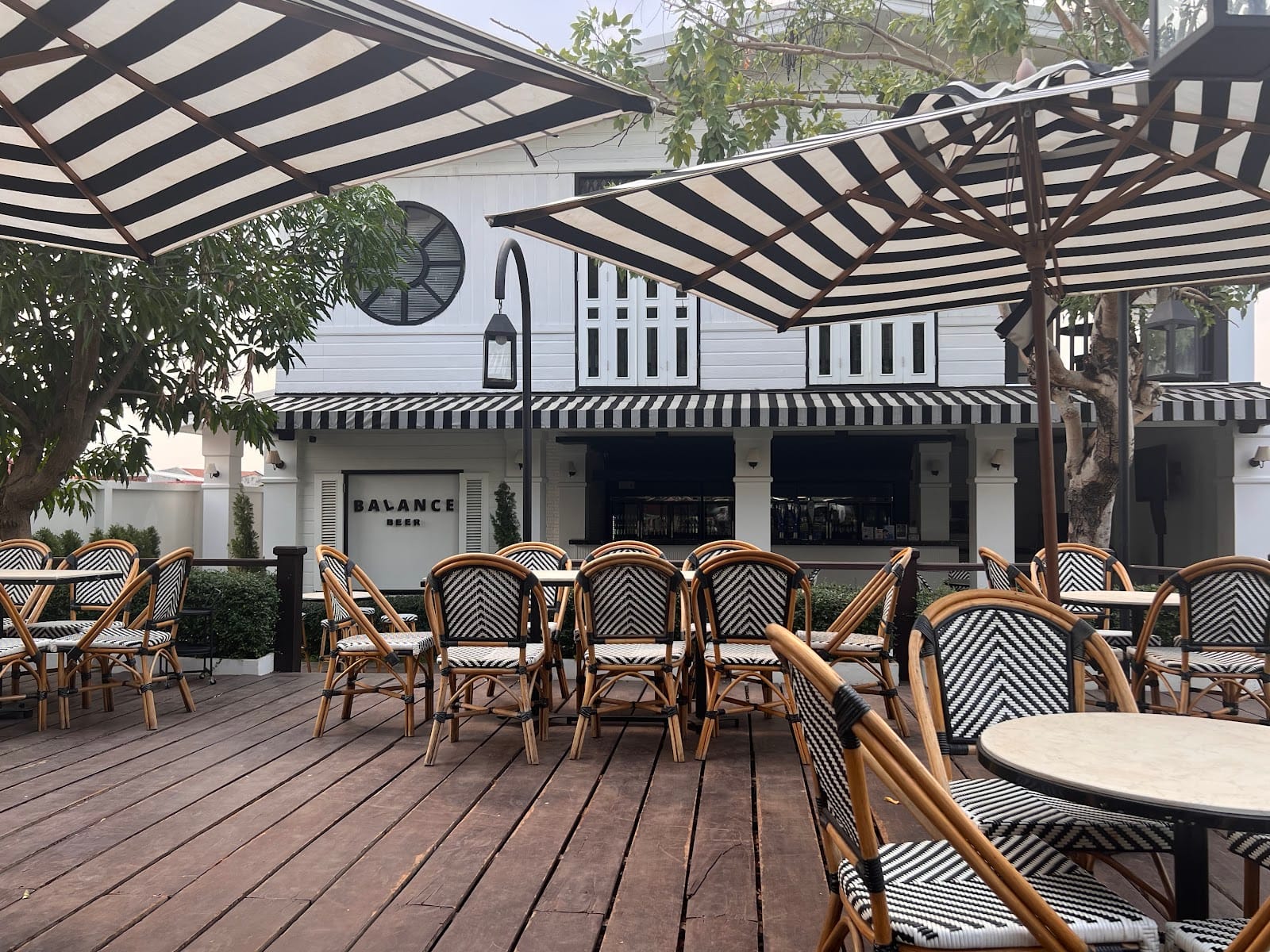 Balance Café & Beer - Pakse Branch