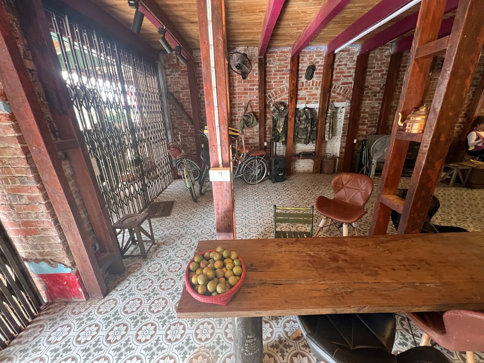 Via Pakse Hostel & Cafe