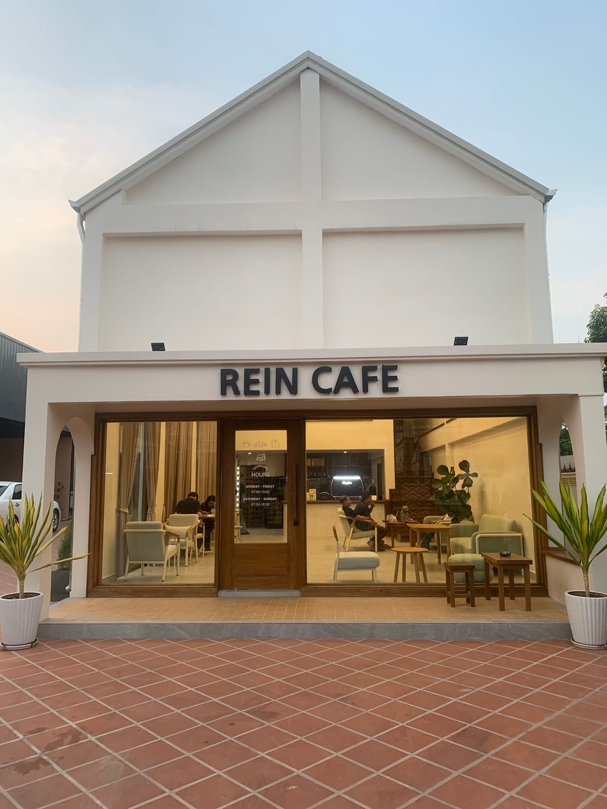 Rein Cafe