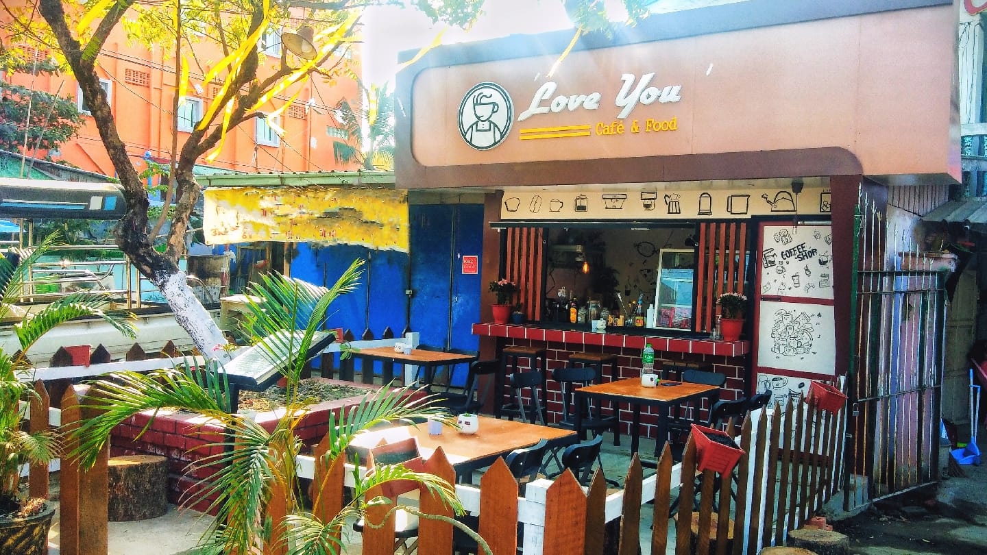 Love You Cafe'&Food