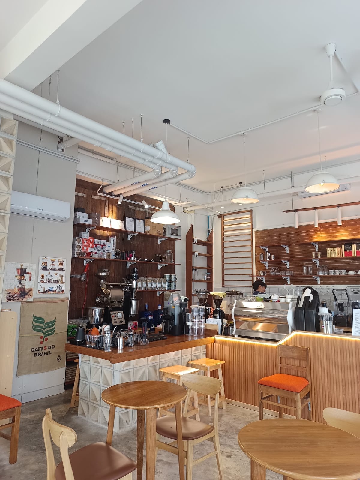 Cafe Camellia