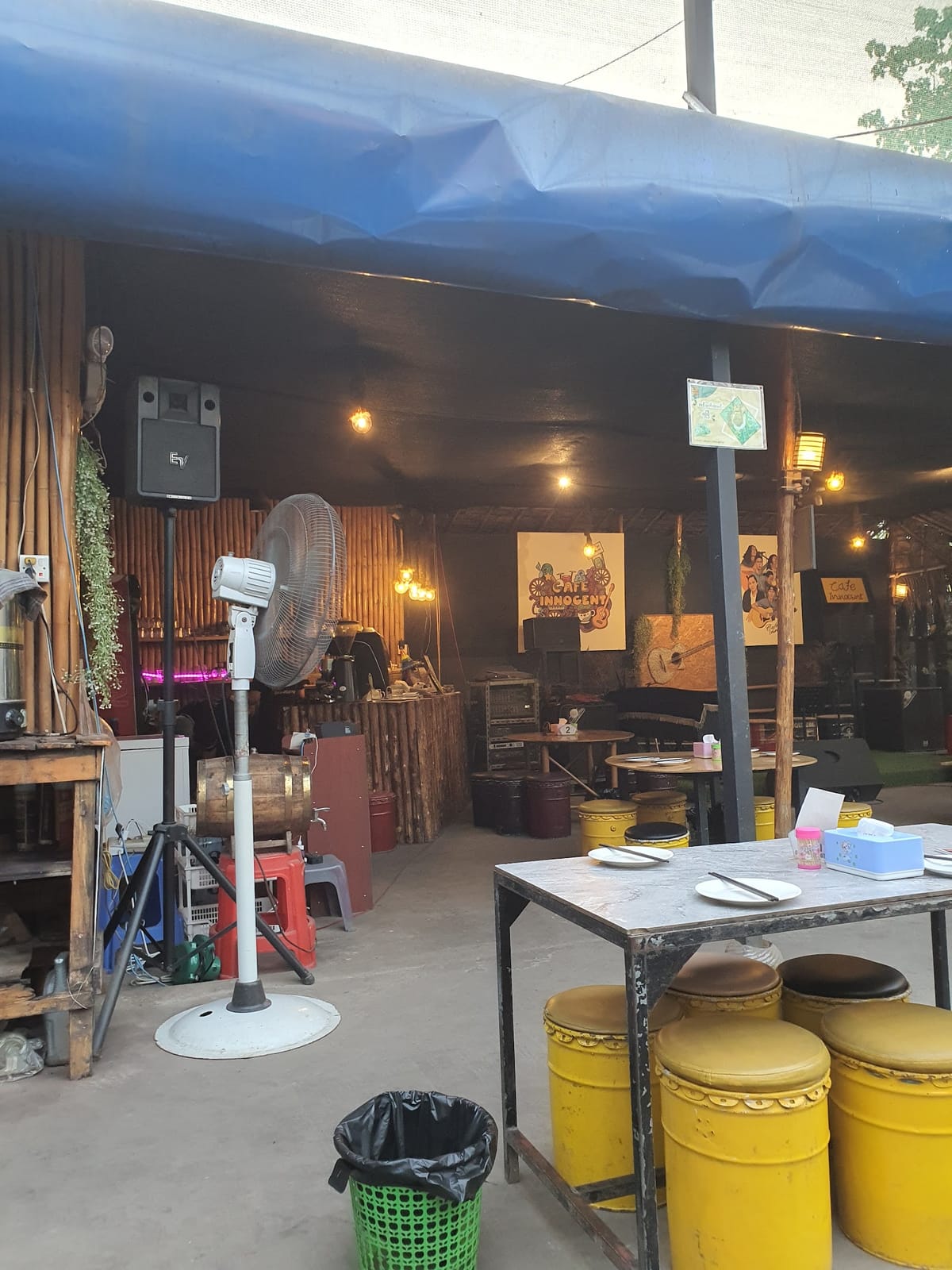 Café Innocent I - YGN