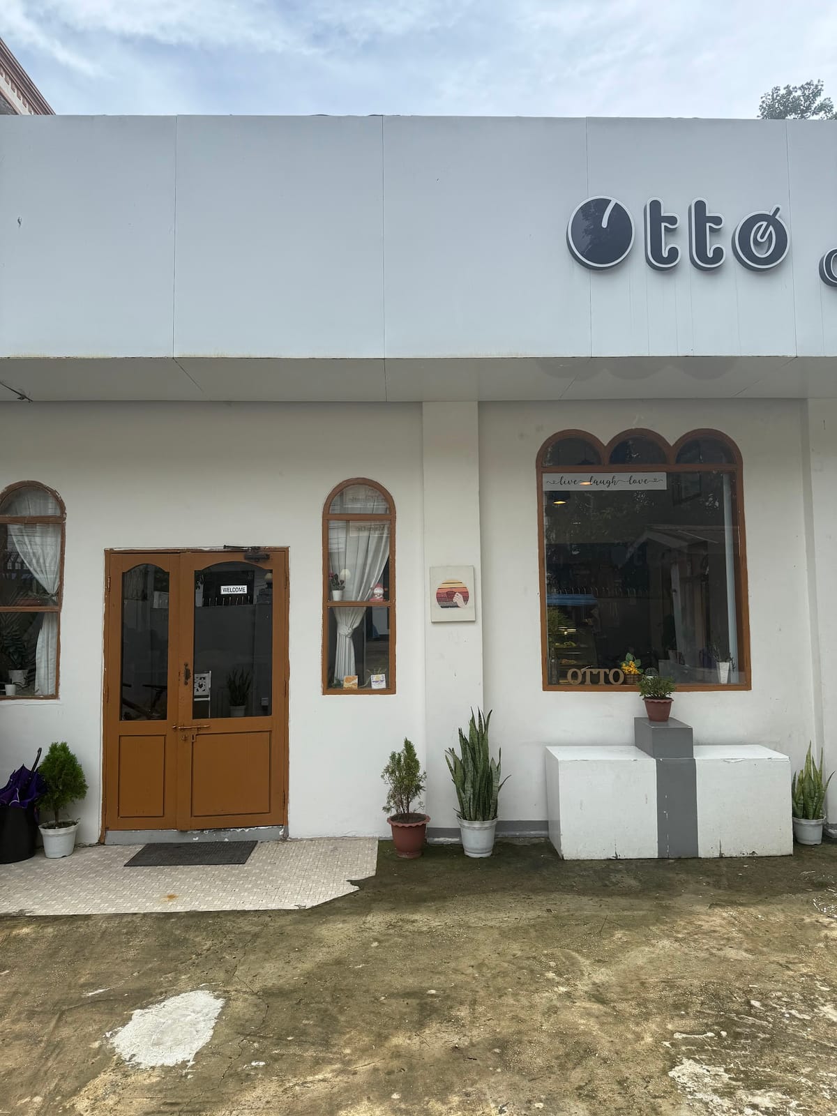 Otto cafe