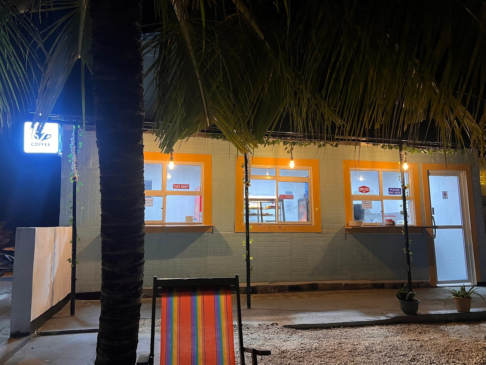 RZ Coffee House