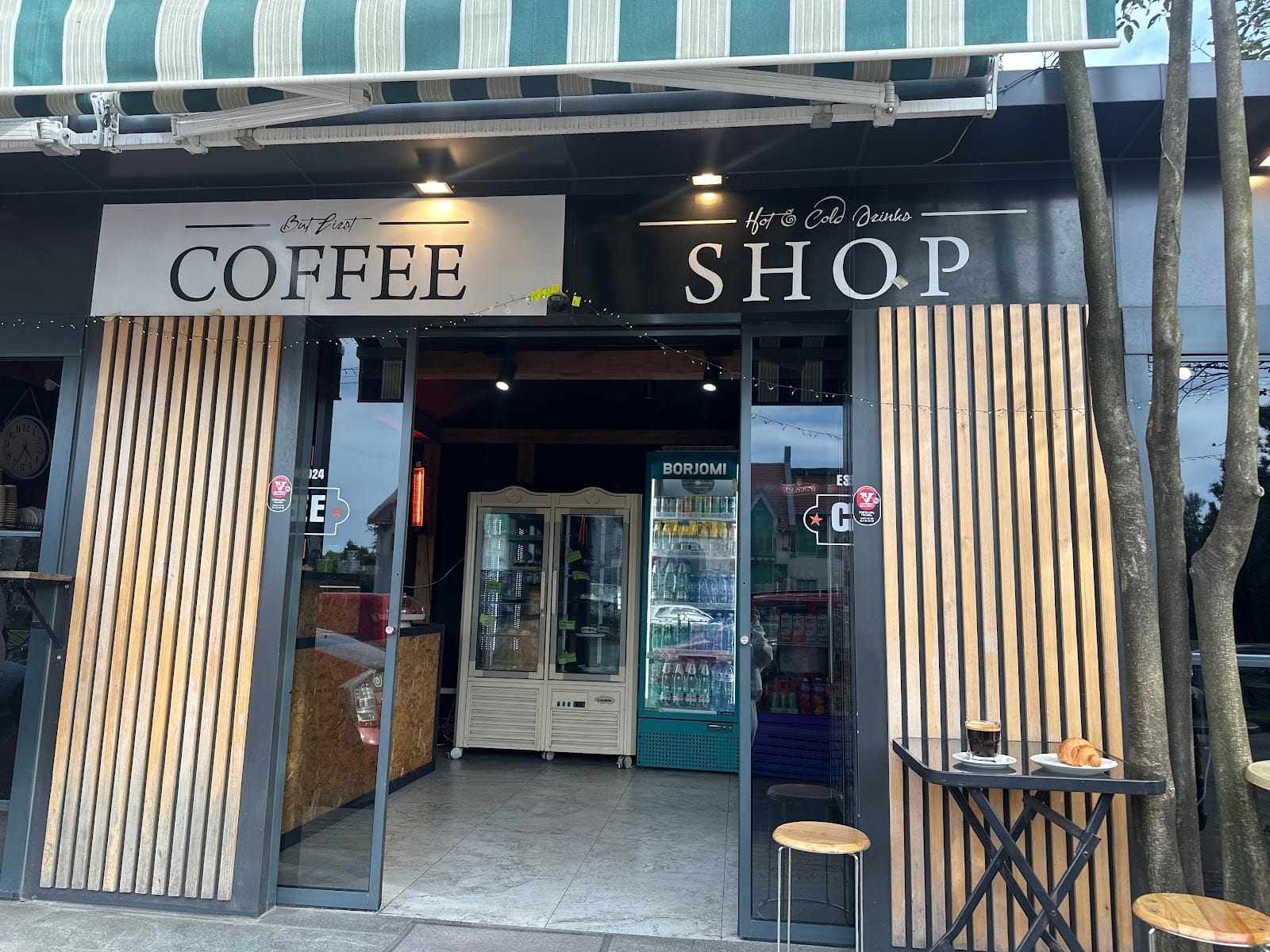 Bitcoin Bloom Cafe