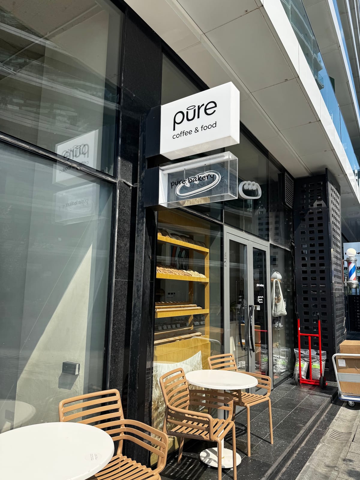 Pure coffee & food
