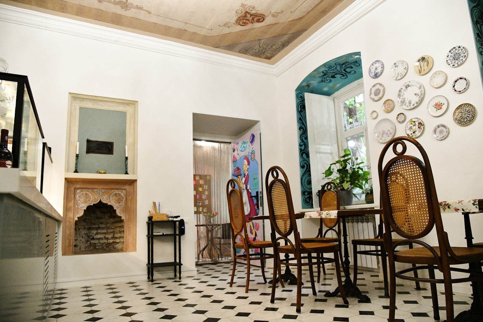 cafe Madeleine