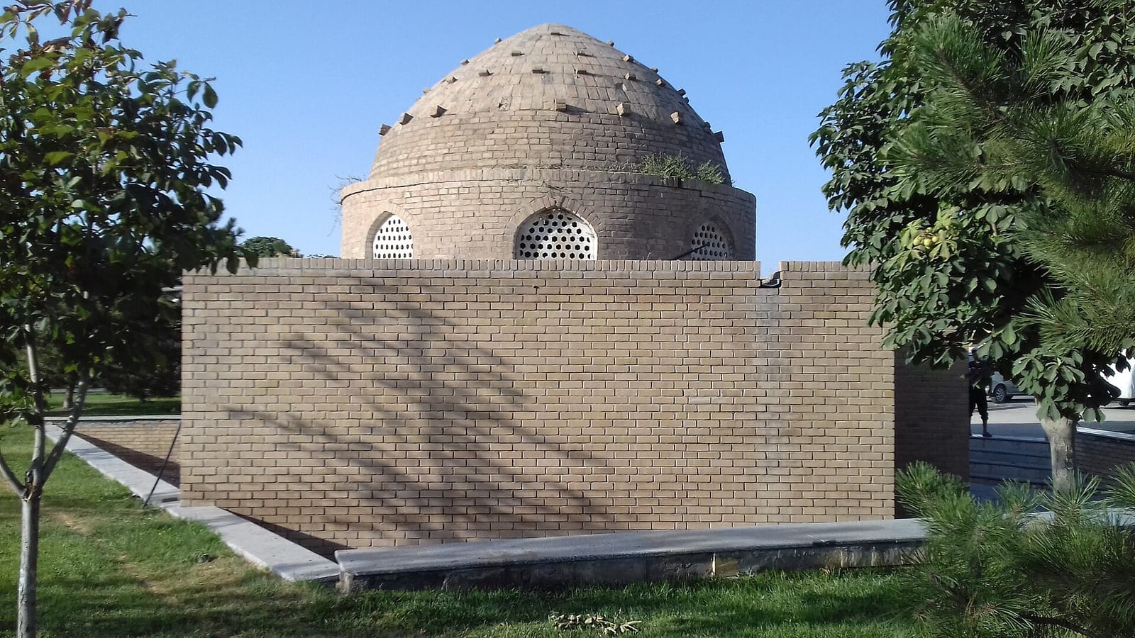 Bir Zumda DR (registon) photo 4