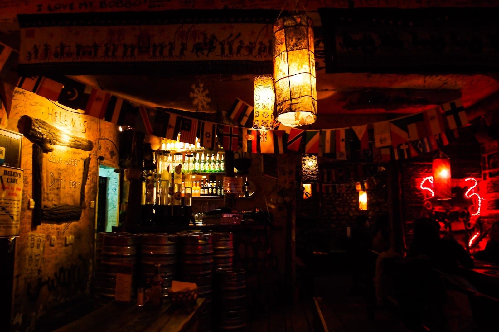 Helen's Cafe