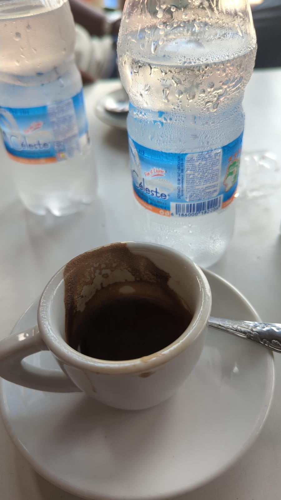 LE CAFÉTÉRIA DU 14 EM ARRONDISSEMENT