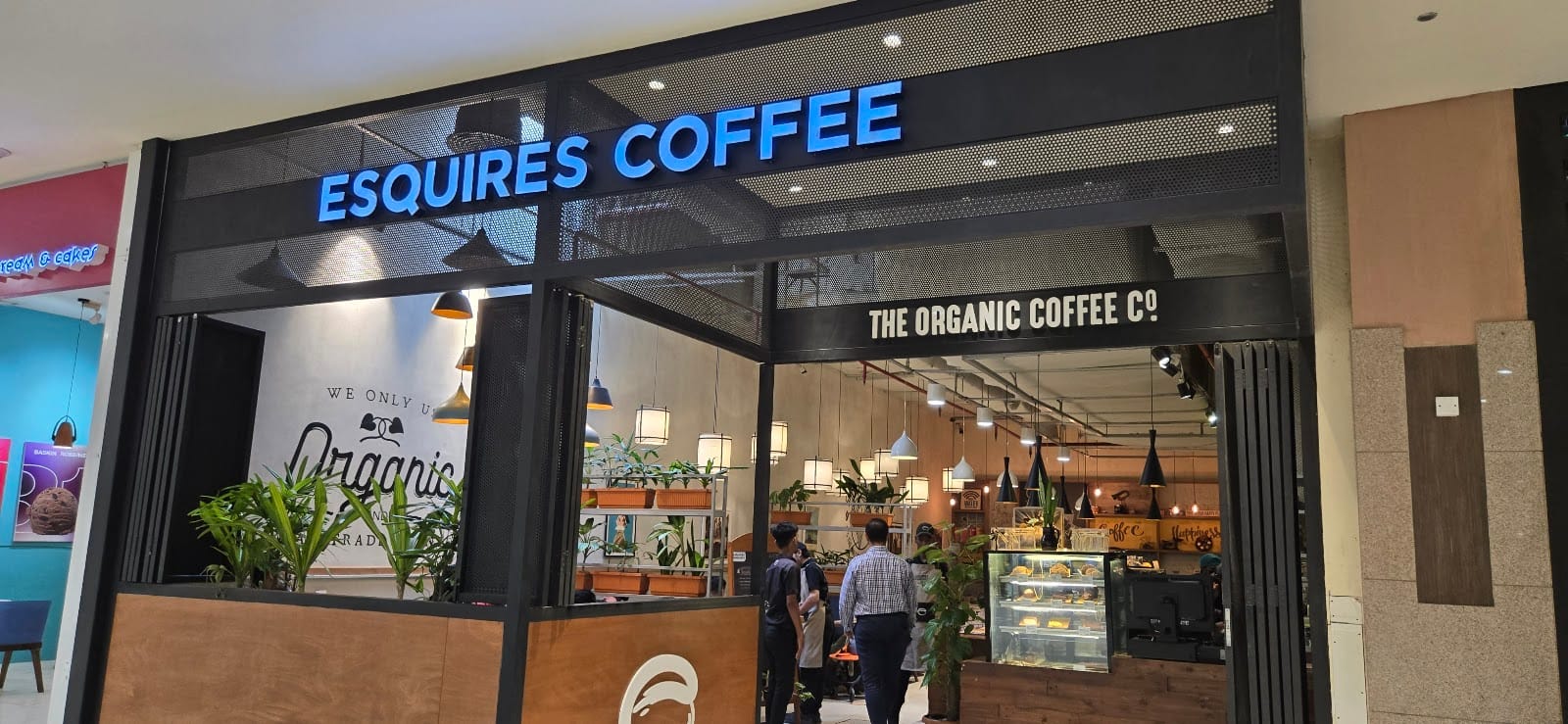 Esquires coffee