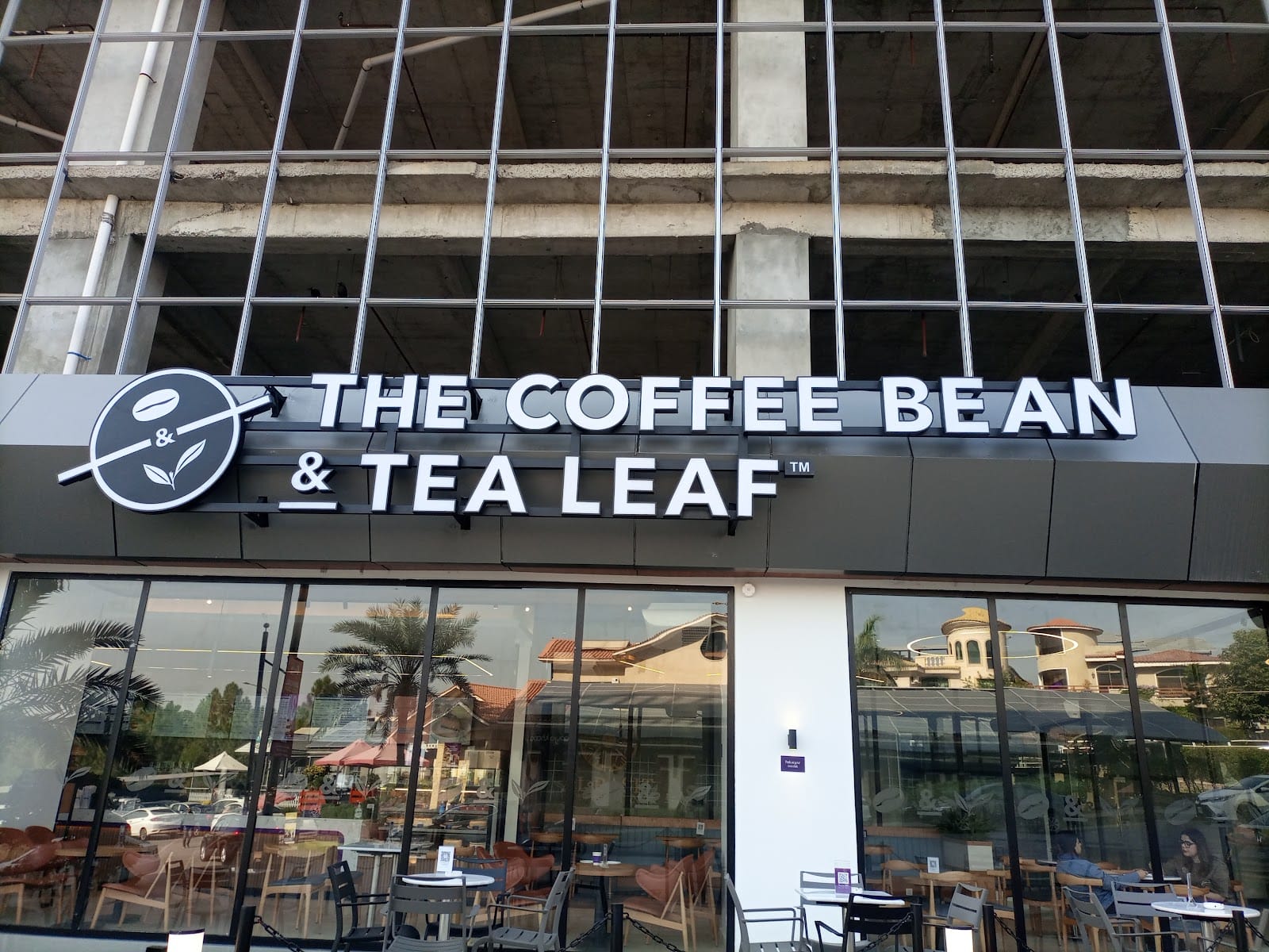 The Coffee Bean and Tea Leaf