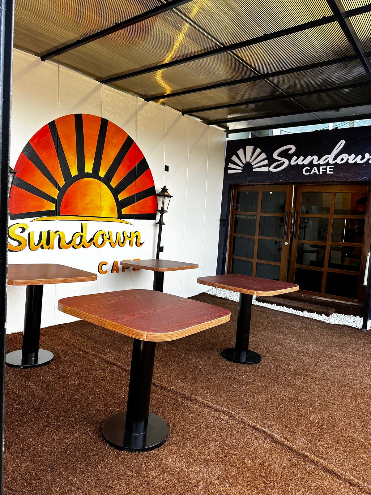 Sundown Cafe